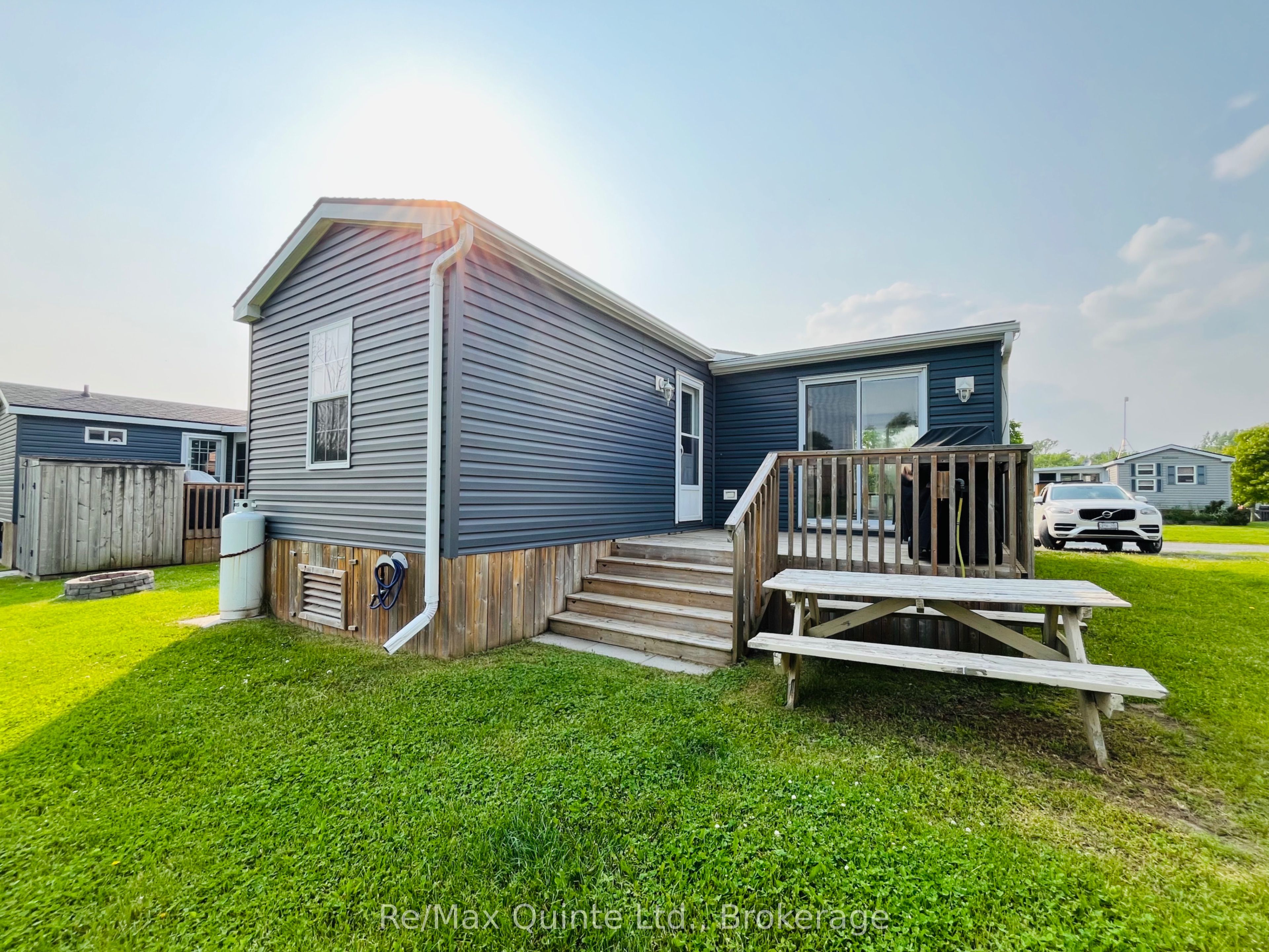 486 County Road 18 8 Cricket Ln, Prince Edward County, ON K0K 1P0 photo 4