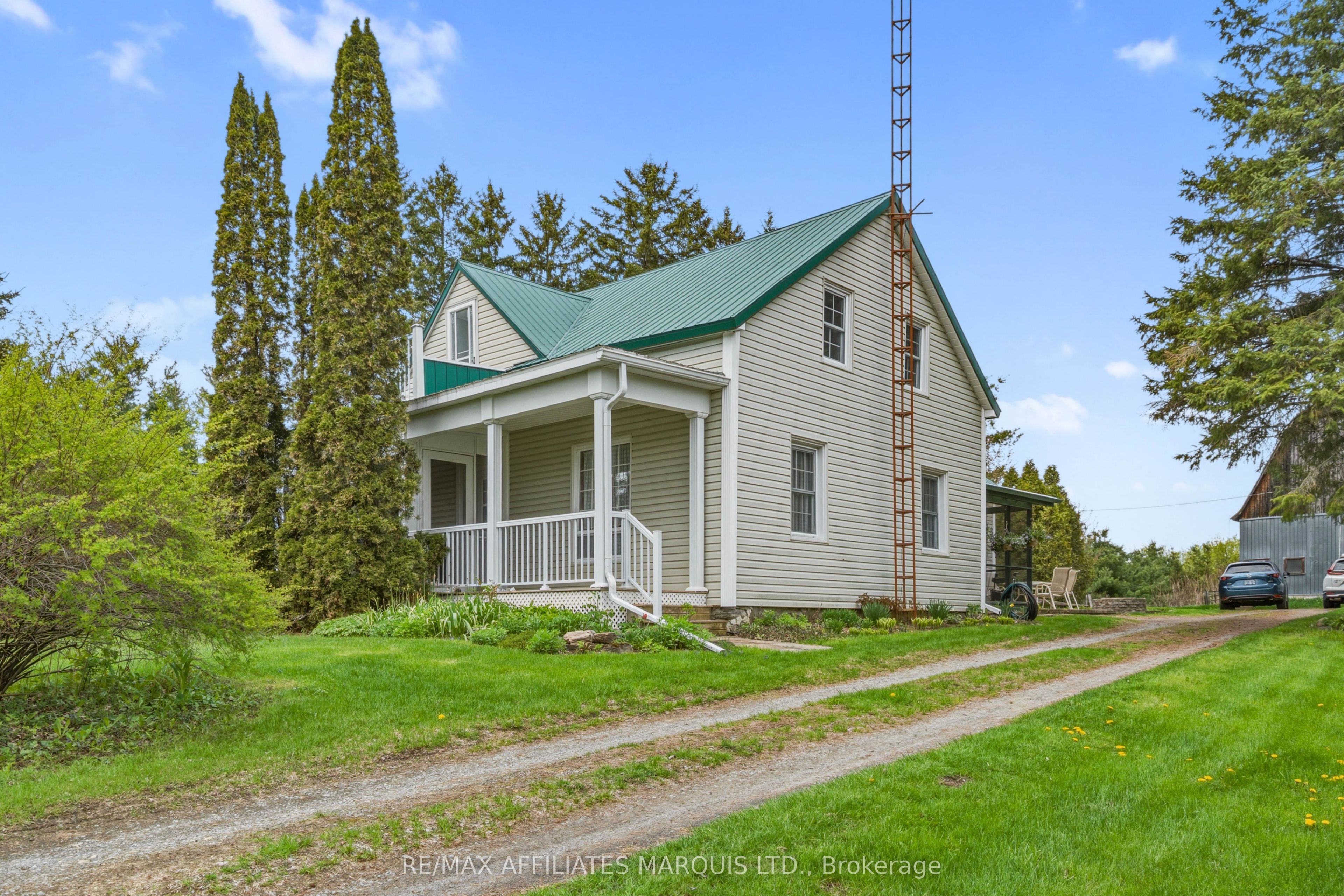 18973 Paragon Road, South Glengarry, ON K6H 5R5 photo 2