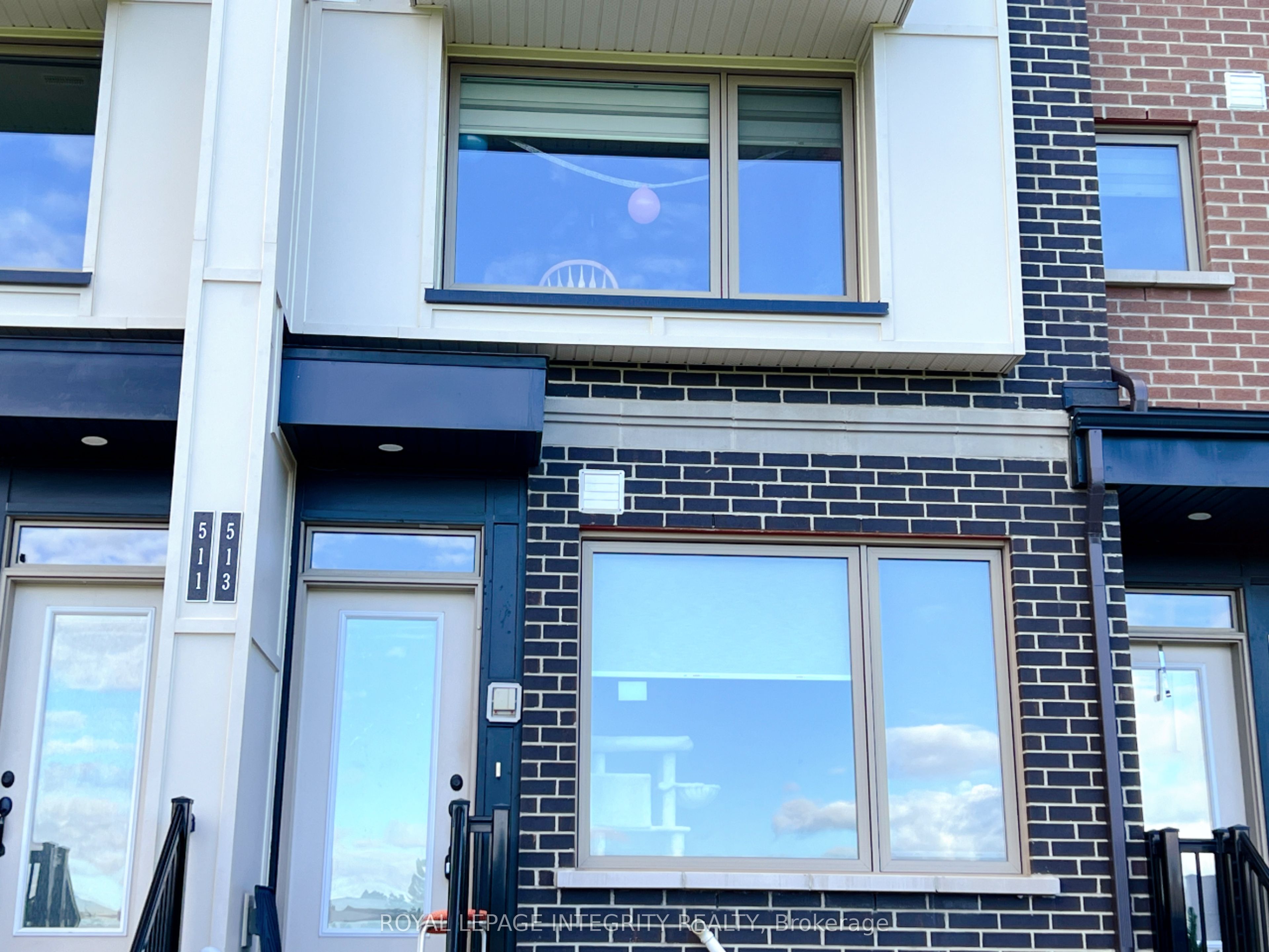 513 Ozawa Private, Manor Park - Cardinal Glen and Area, ON K1K 4Z8