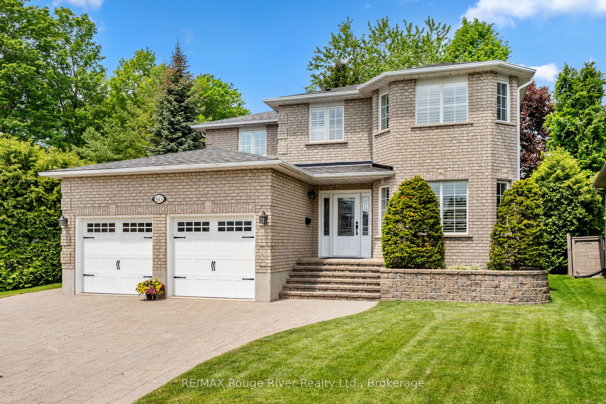 60 Weller Court, Cobourg, ON K9A 5K3 photo 2