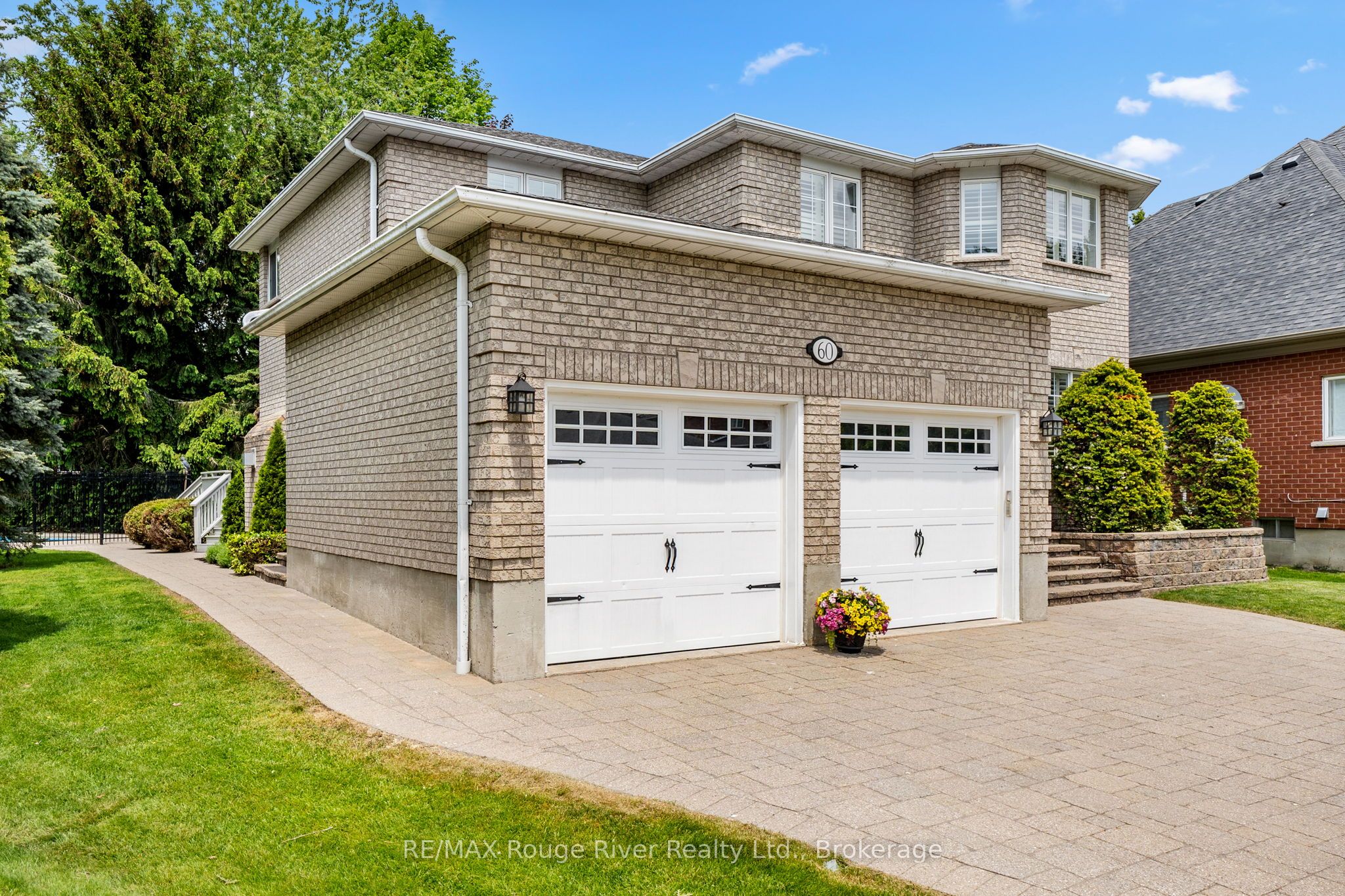 60 Weller Court, Cobourg, ON K9A 5K3 photo 3