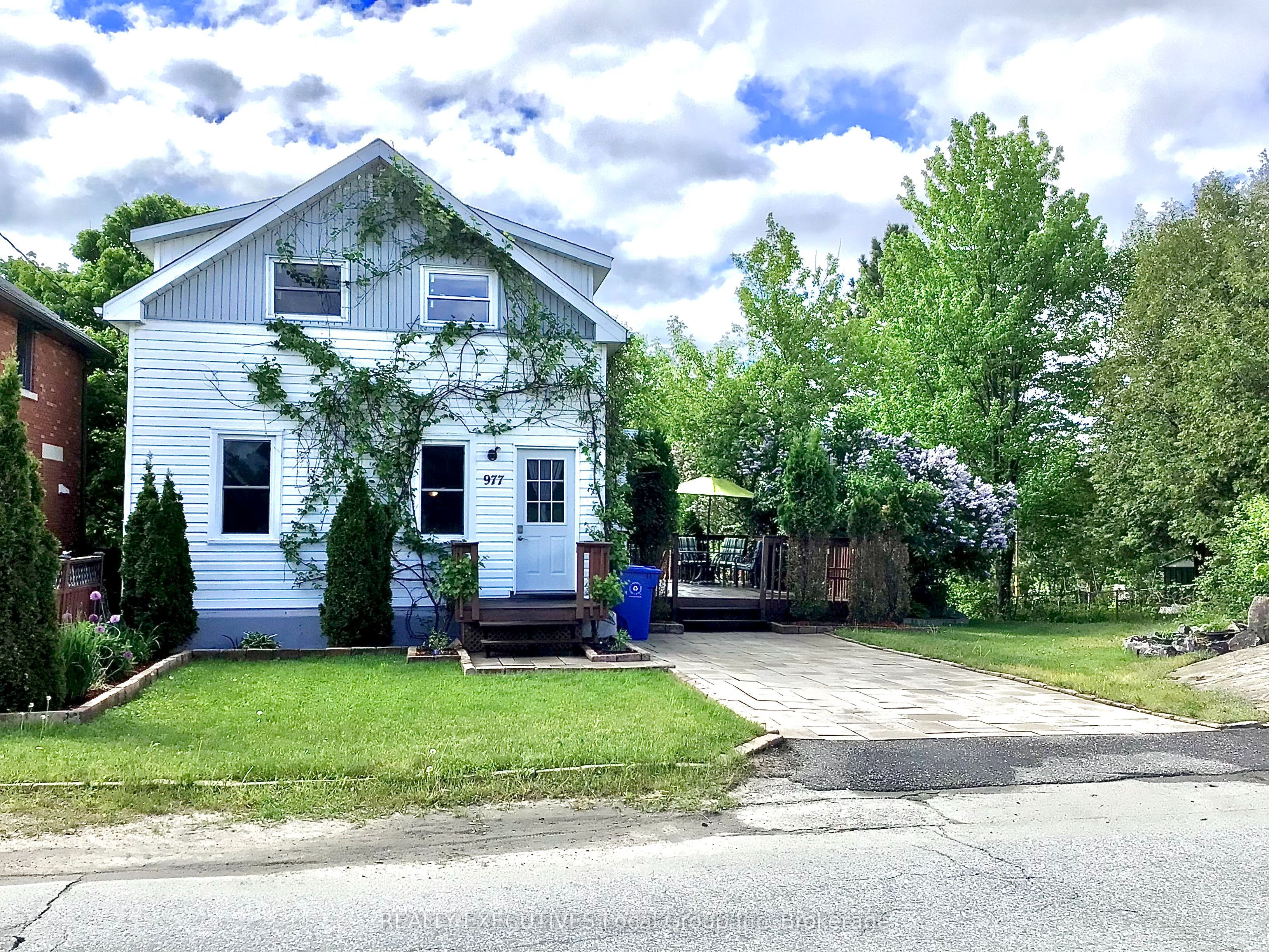 977 Brookes Street, North Bay, ON P1B 2N7 photo 4