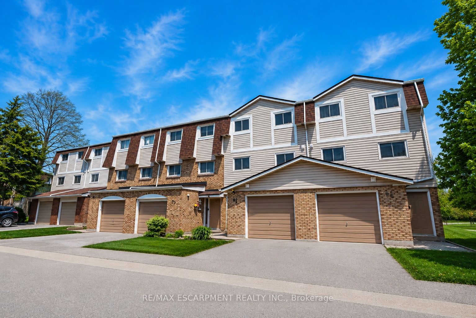 11 Harrisford Street 91, Hamilton, ON L8K 6L7 photo 2