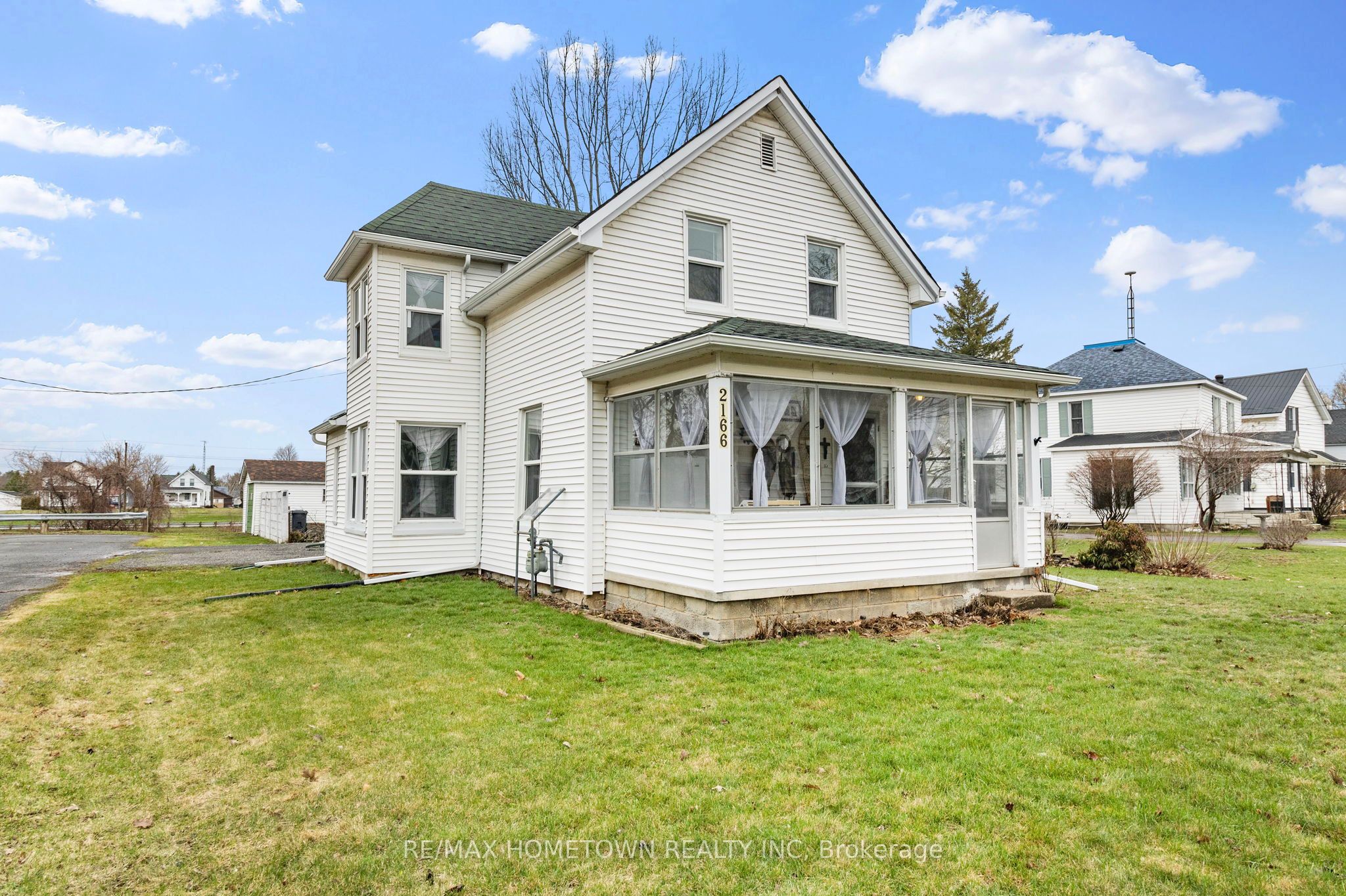 2166 Dundas Street, Edwardsburgh/Cardinal, ON K0E 1E0