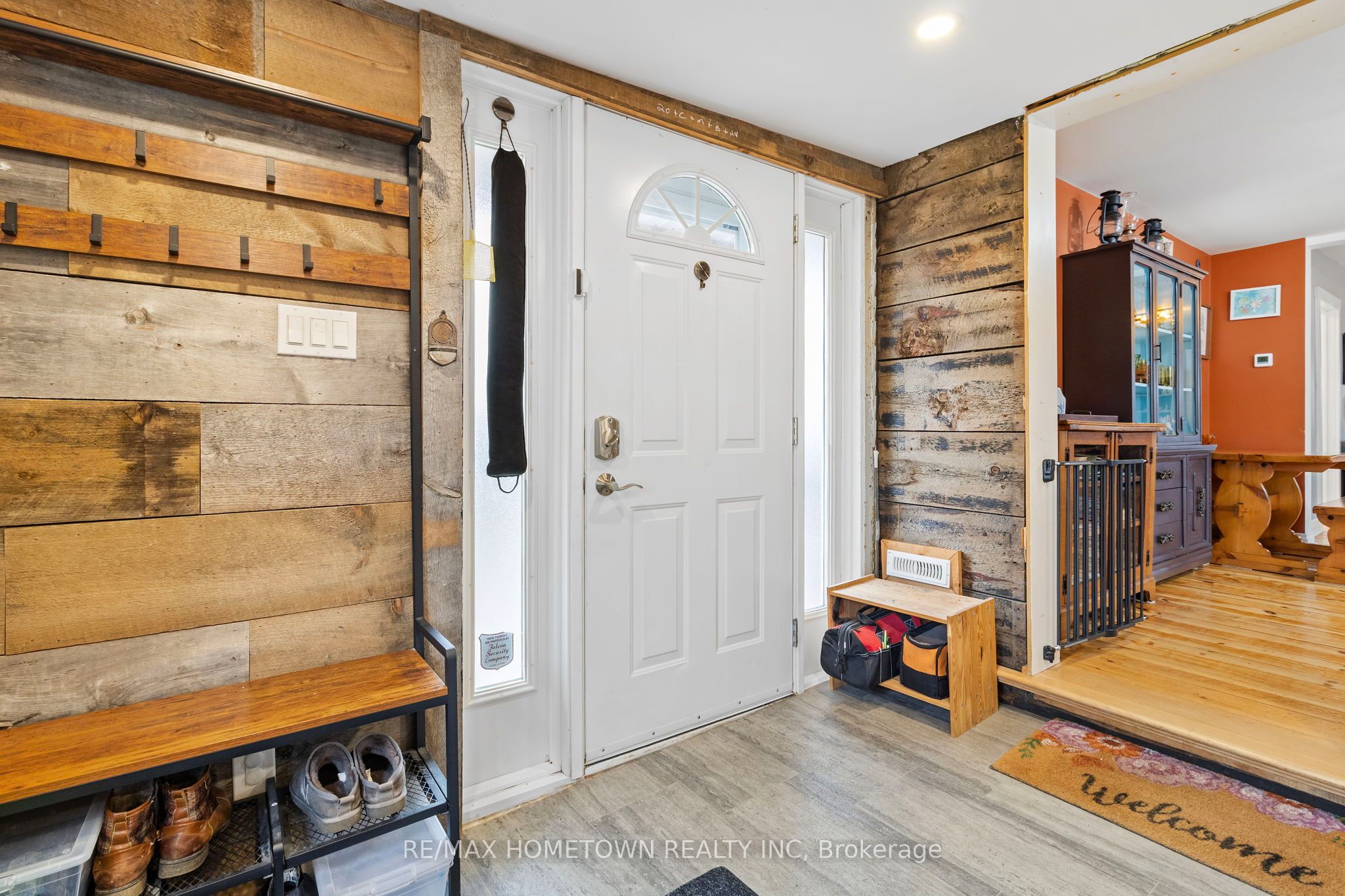 2166 Dundas Street, Edwardsburgh/Cardinal, ON K0E 1E0 photo 5