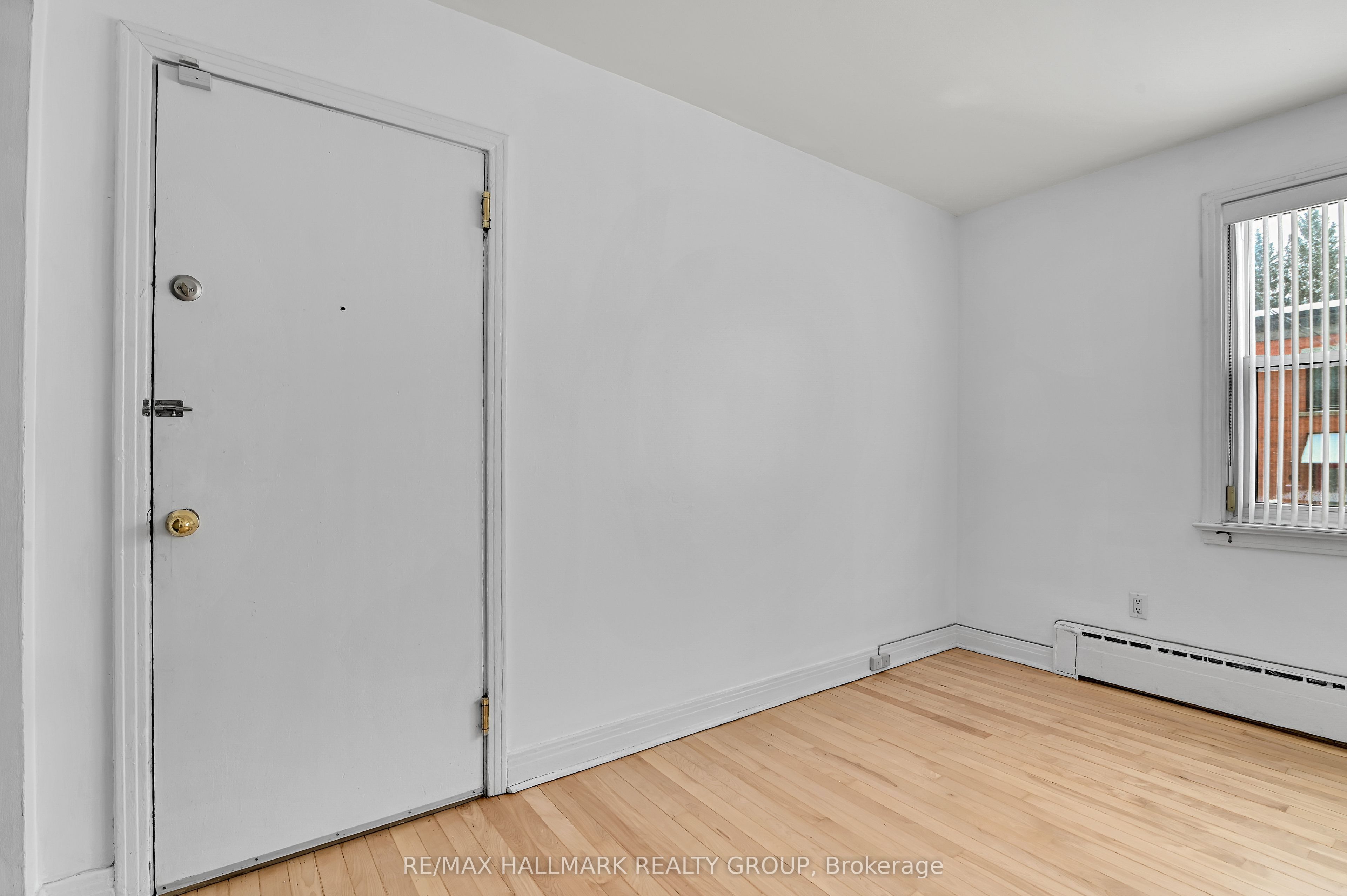55 Ivy Crescent Unit 2, New Edinburgh - Lindenlea, ON K1M 1Y1 photo 4