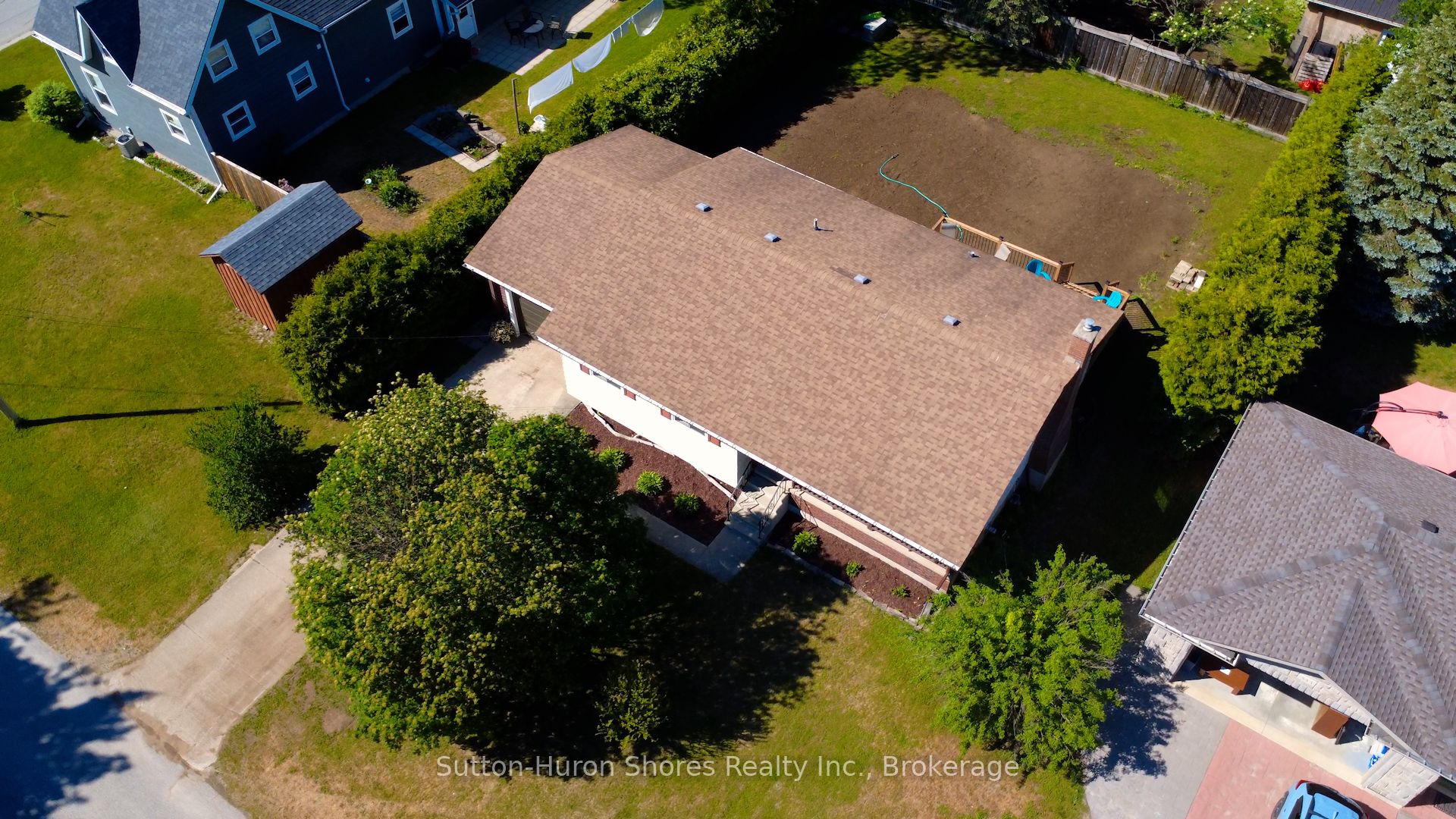 336 Lansdowne Street, Saugeen Shores, ON N0H 2L0 photo 5