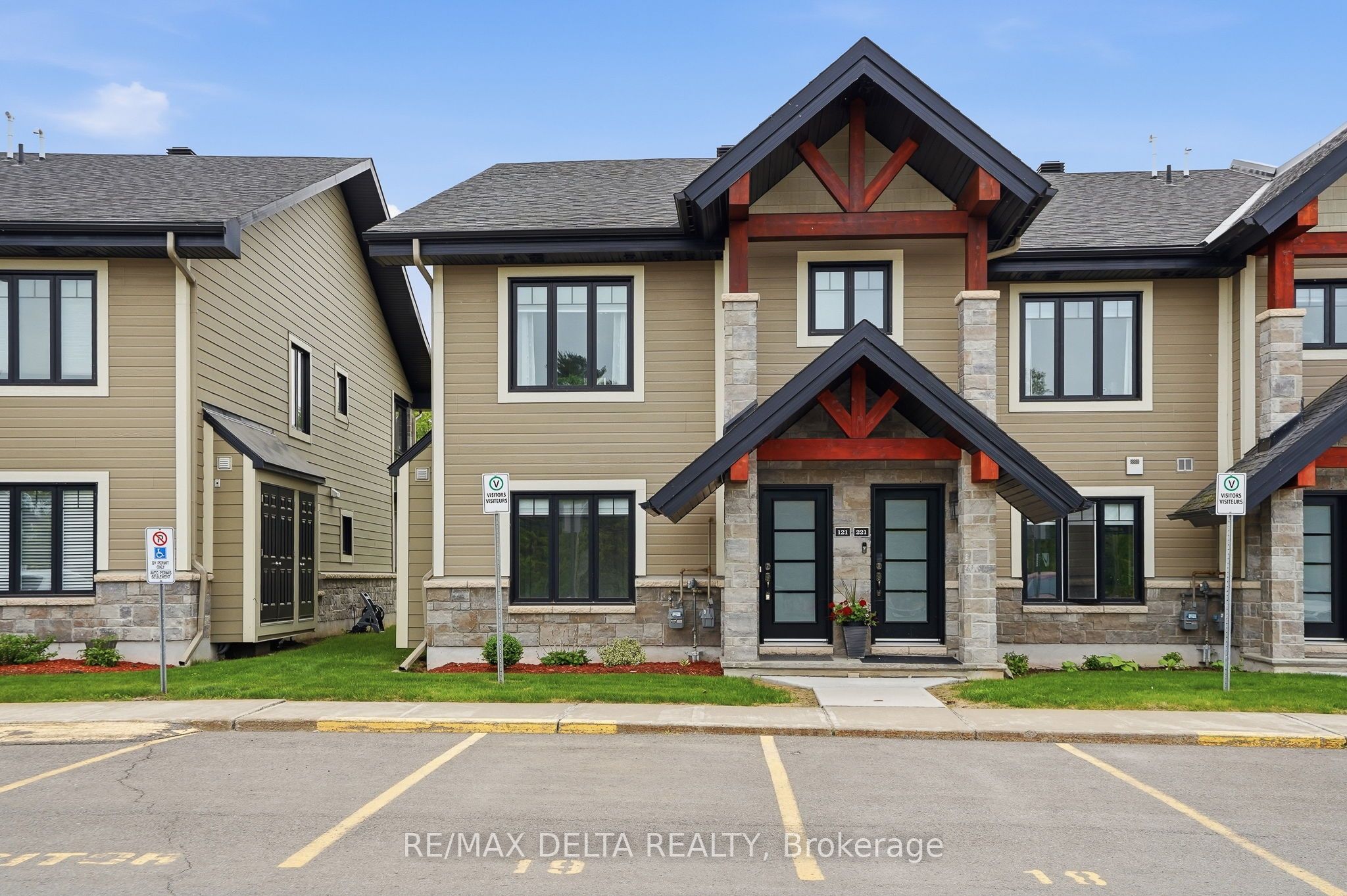 292 Masters Lane 121, Clarence-Rockland, ON K4K 0K5
