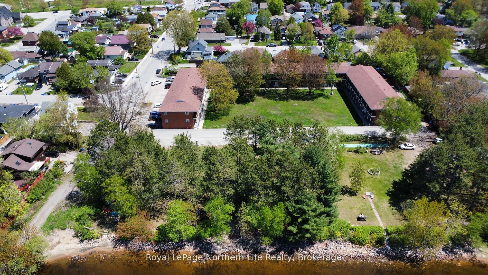40 Judge Avenue 25, North Bay, ON P1A 1B4 photo 2