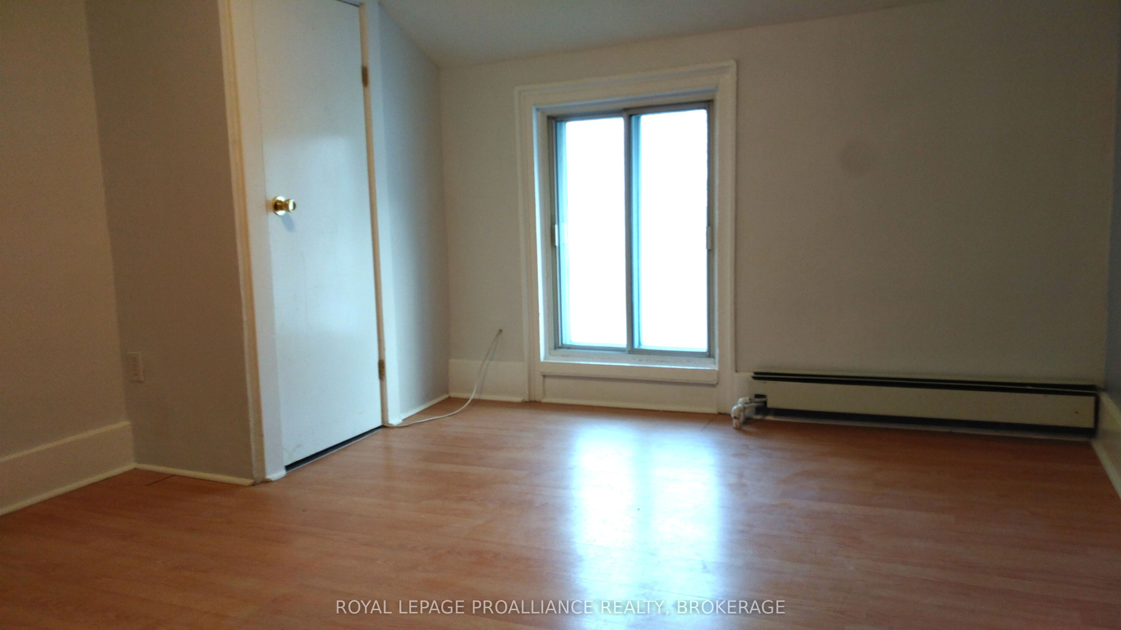 635 Victoria Street, Kingston, ON K7K 4S3 photo 4