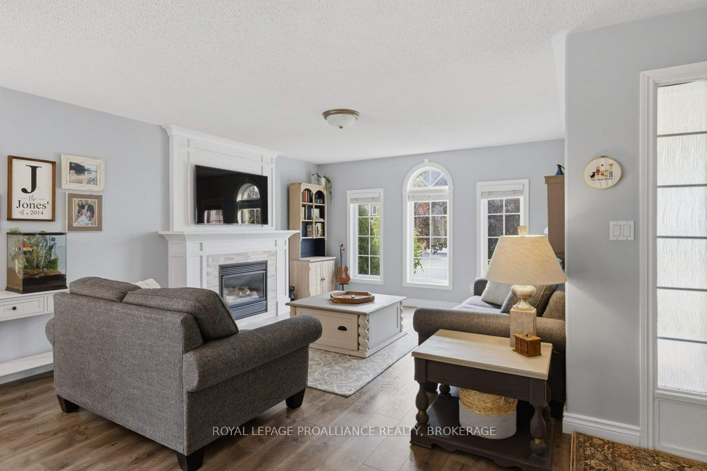 600 Shiloh Avenue, Kingston, ON K7M 8V9 photo 4