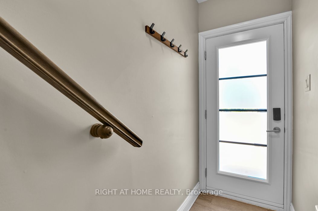 292 Masters Lane 222, Clarence-Rockland, ON K4K 0K5 photo 4