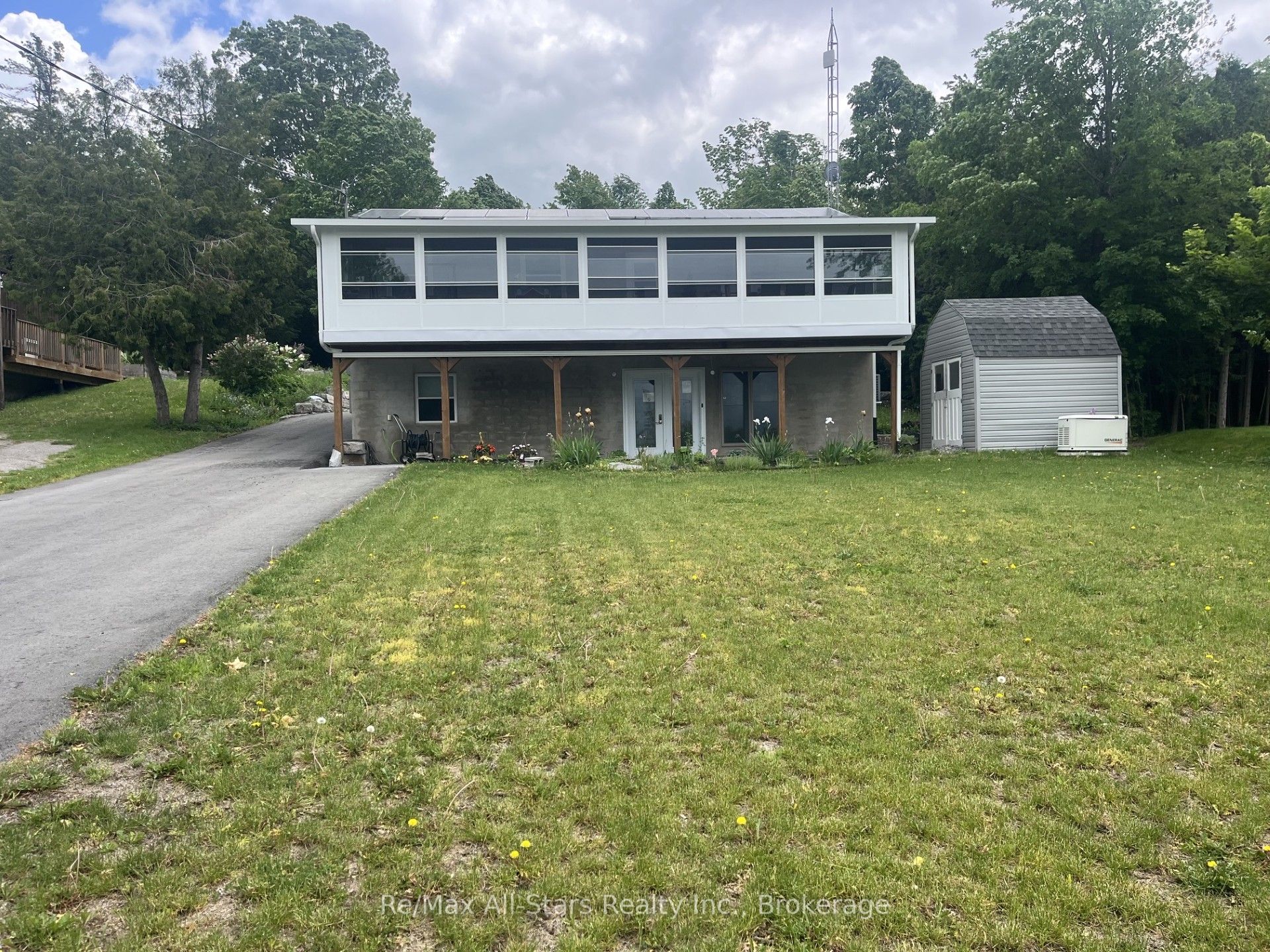 851 Cedar Glen Road, Kawartha Lakes, ON K0M 1L0