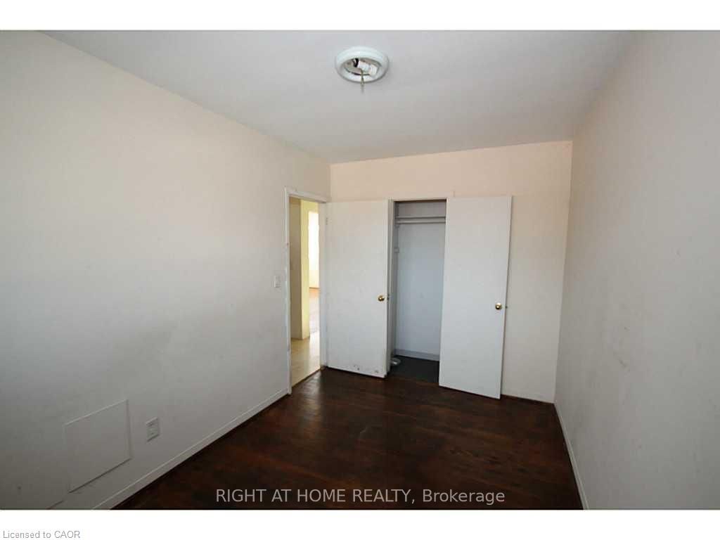 115 Sixth Avenue, Brantford, ON N3S 1B1 photo 2