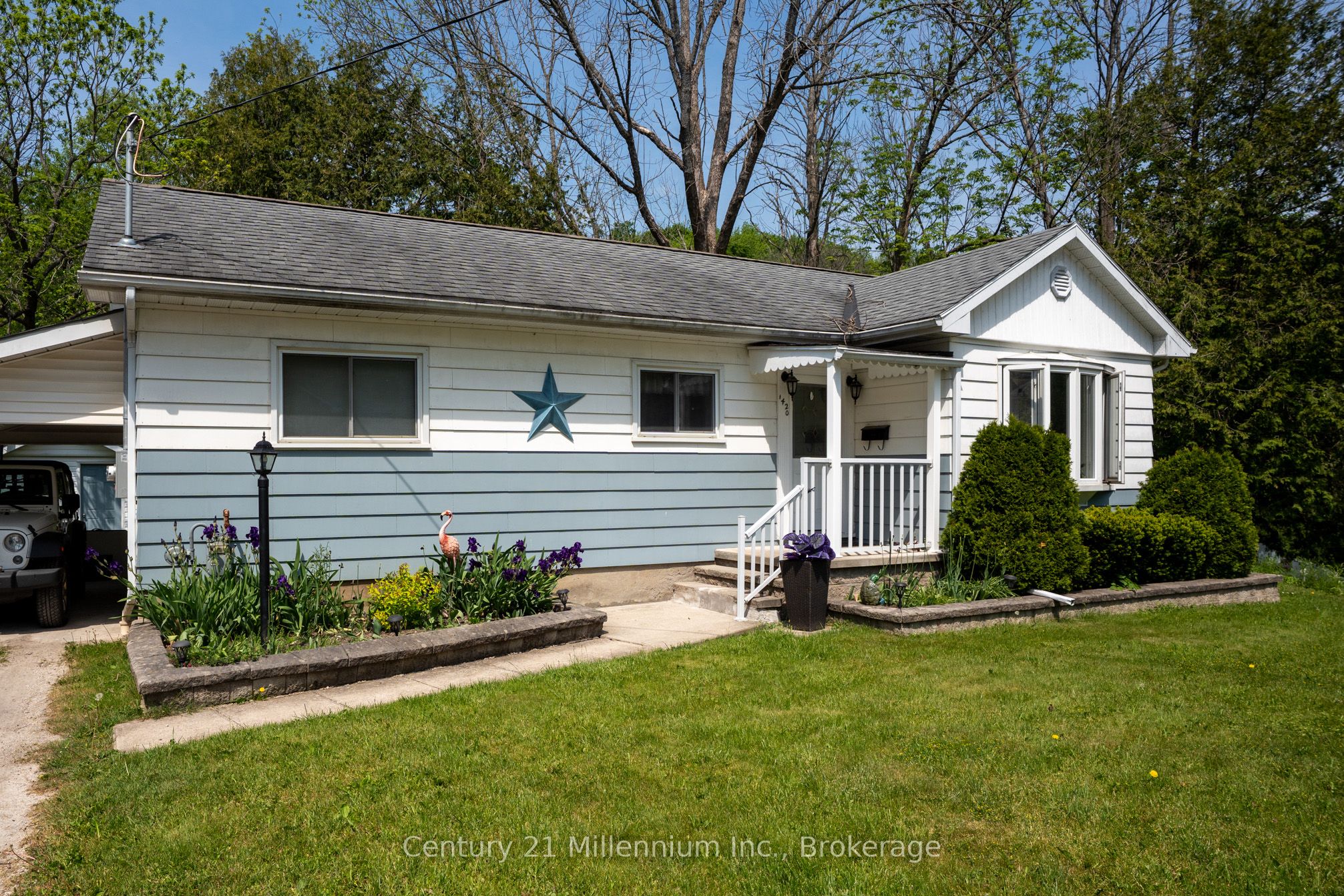 1420 7th Avenue W, Owen Sound, ON N4K 5K8 photo 2
