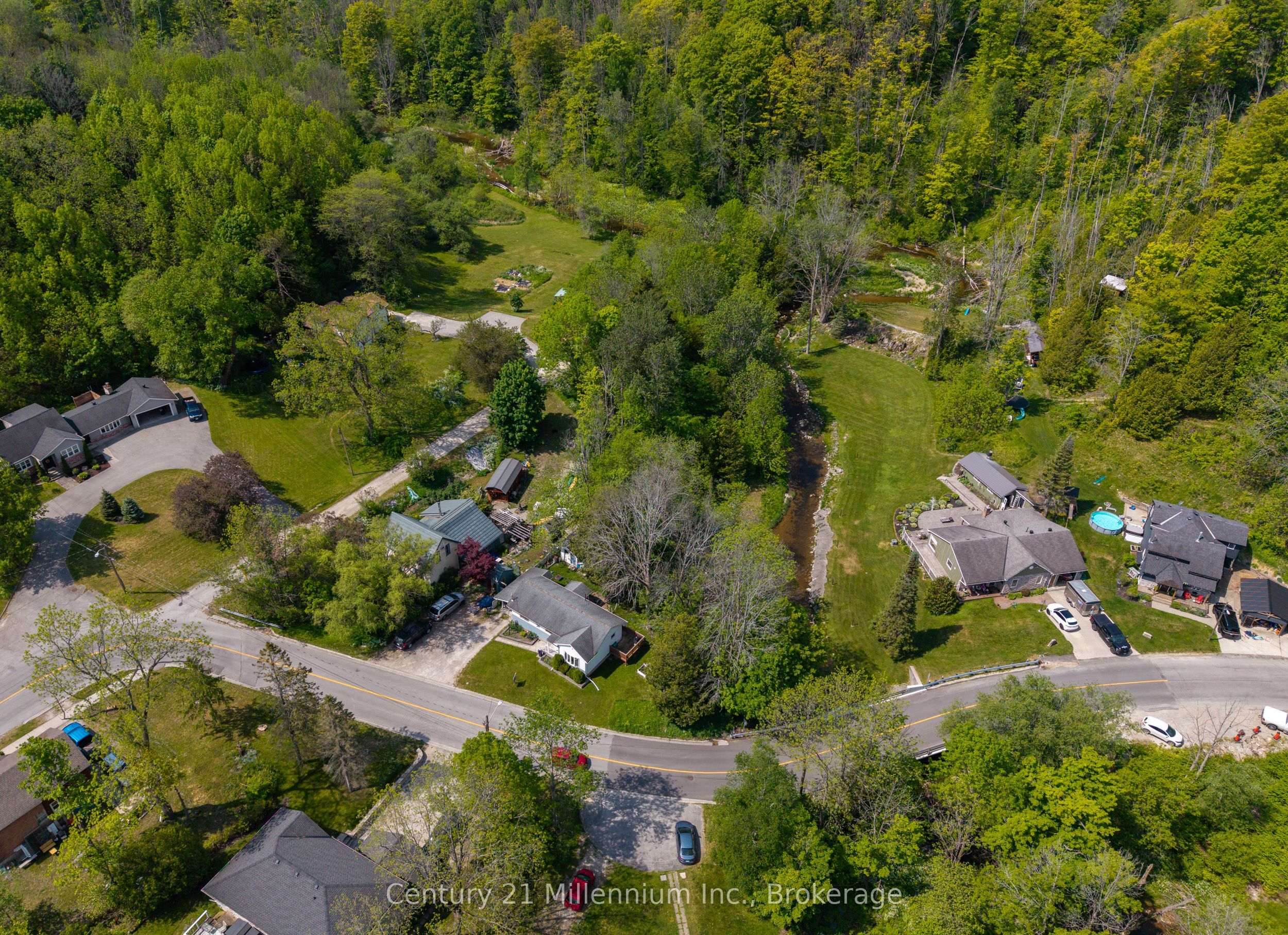 1420 7th Avenue W, Owen Sound, ON N4K 5K8 photo 3