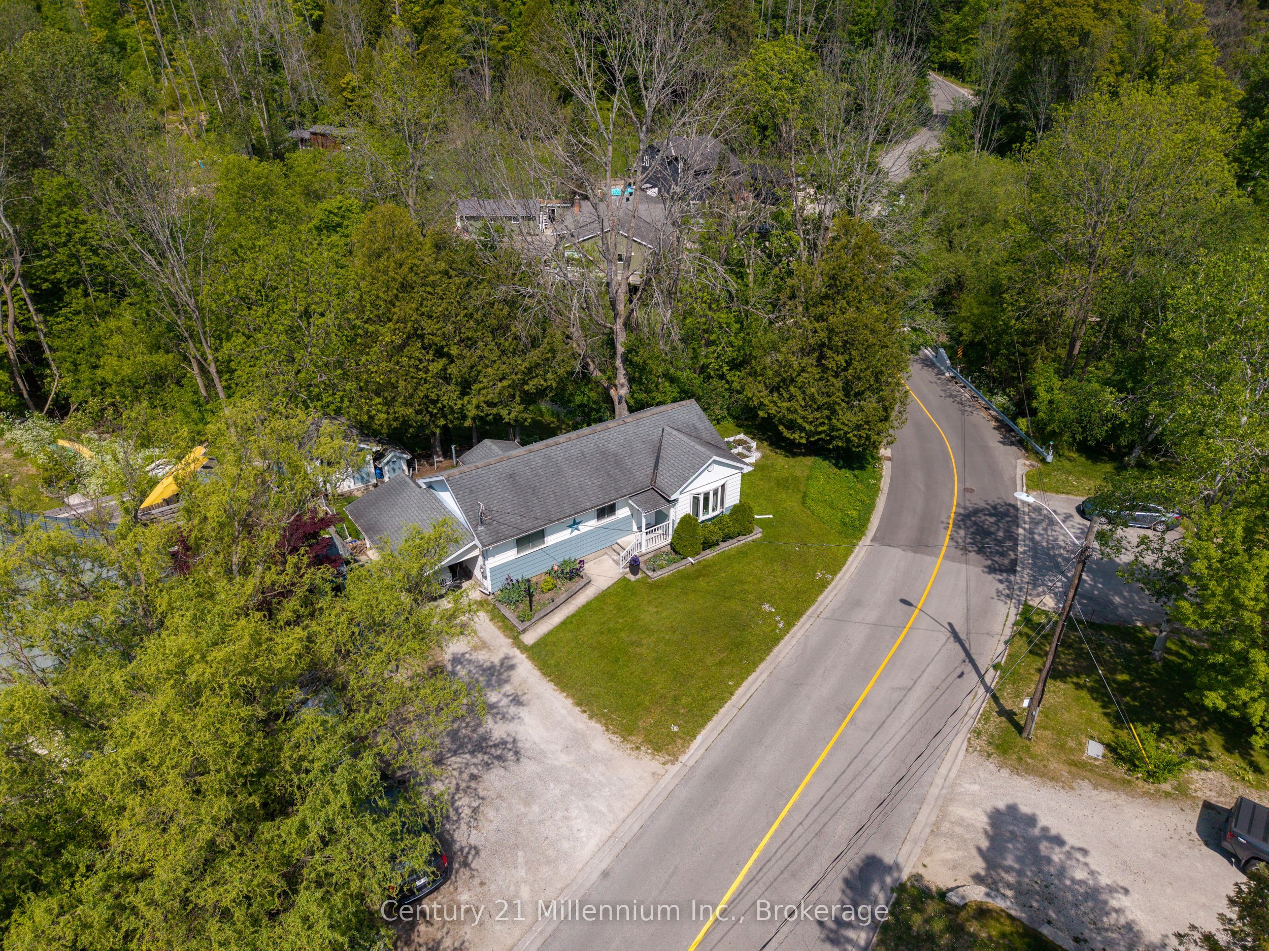 1420 7th Avenue W, Owen Sound, ON N4K 5K8 photo 4