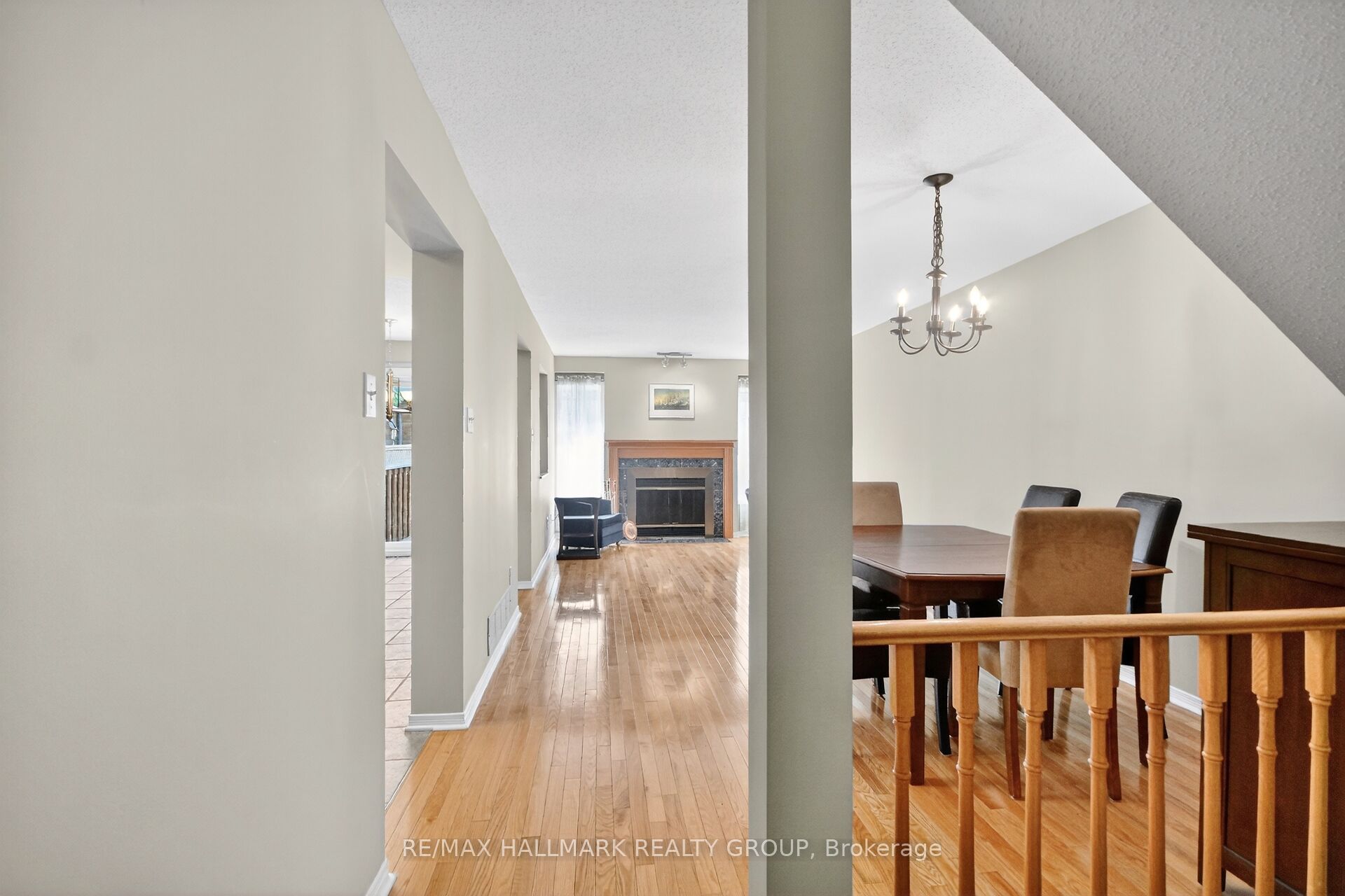 80 Scarlet Court, Hunt Club - South Keys and Area, ON K1T 3R6 photo 4