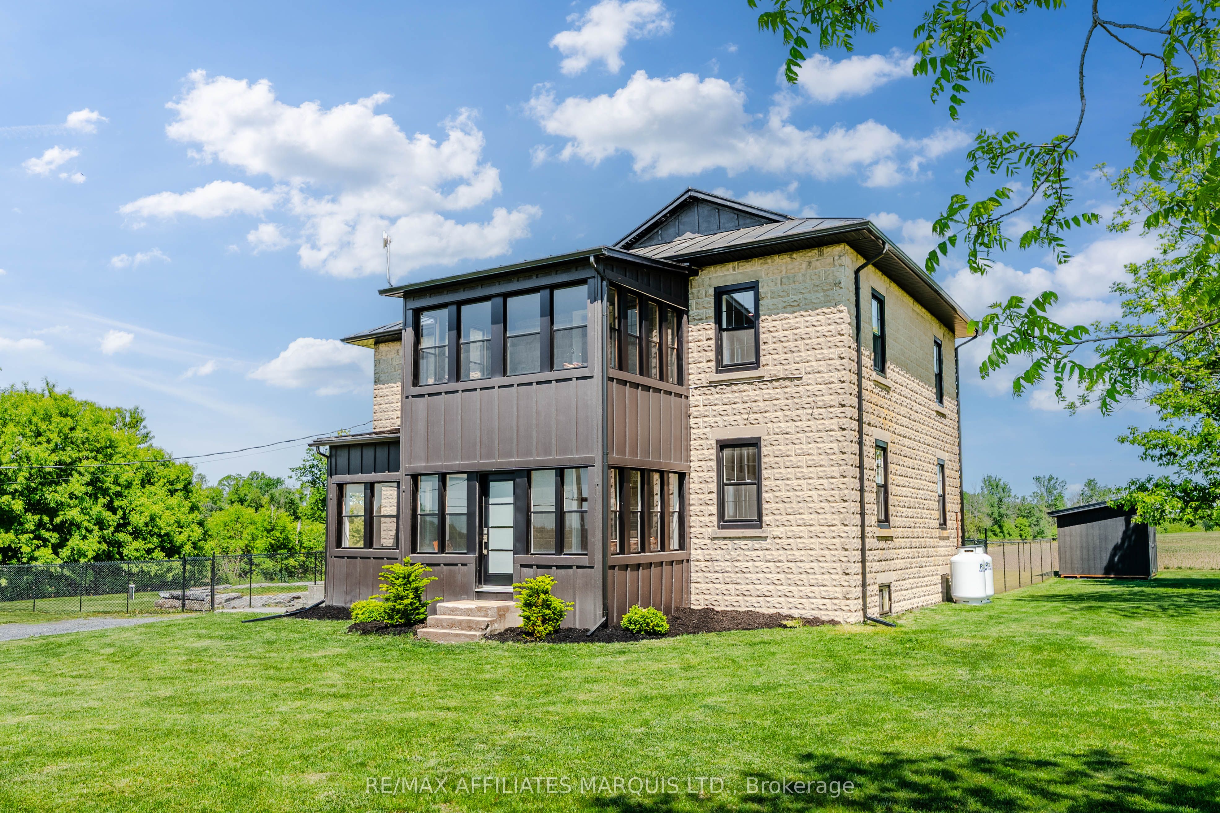 18235 North Branch Road, South Glengarry, ON K0C 1S0 photo 3