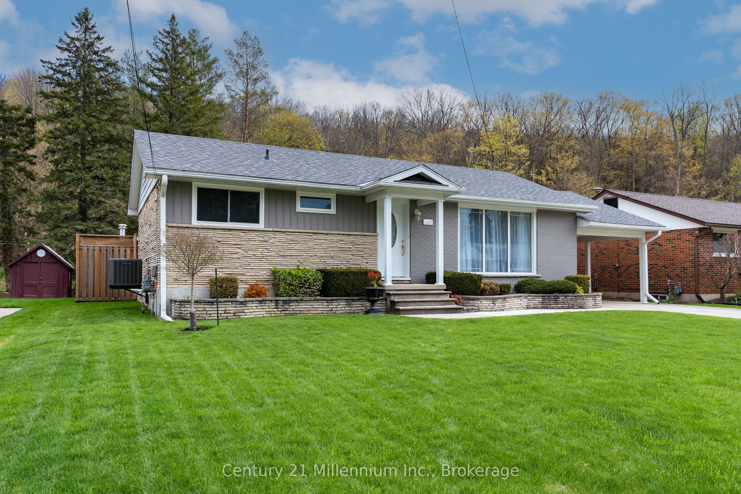 181 7th Avenue E, Owen Sound, ON N4K 2W8 photo 4