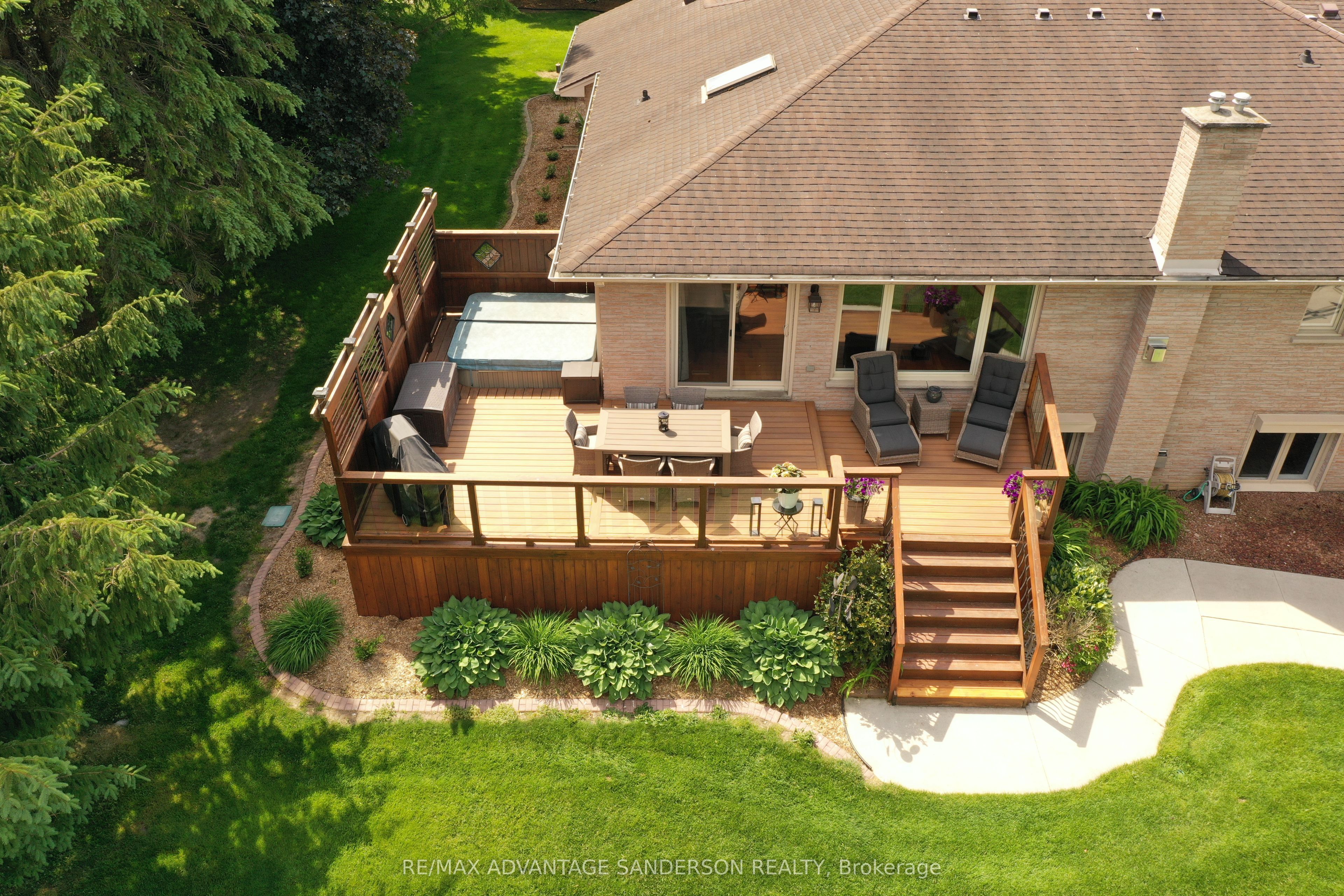 109 Salisbury Drive, Middlesex Centre, ON N0M 1P0 photo 4