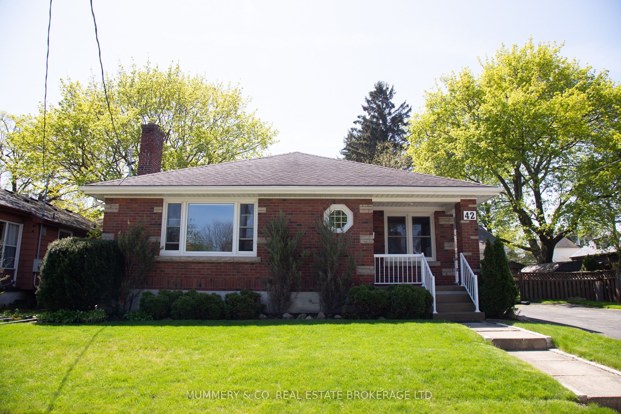 42 Hawthorne Avenue, Norfolk, ON N3Y 2L9