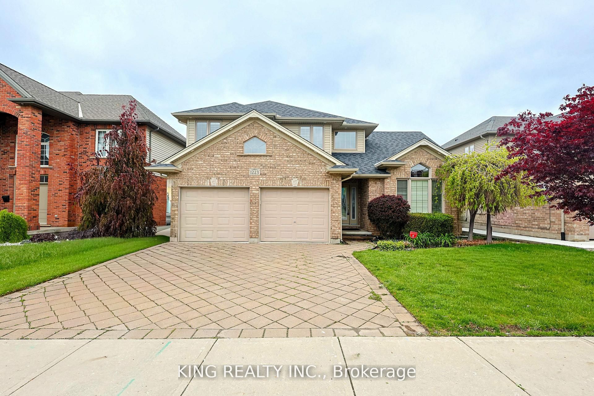 1223 CORONATION Drive, London North, ON N6G 0B4