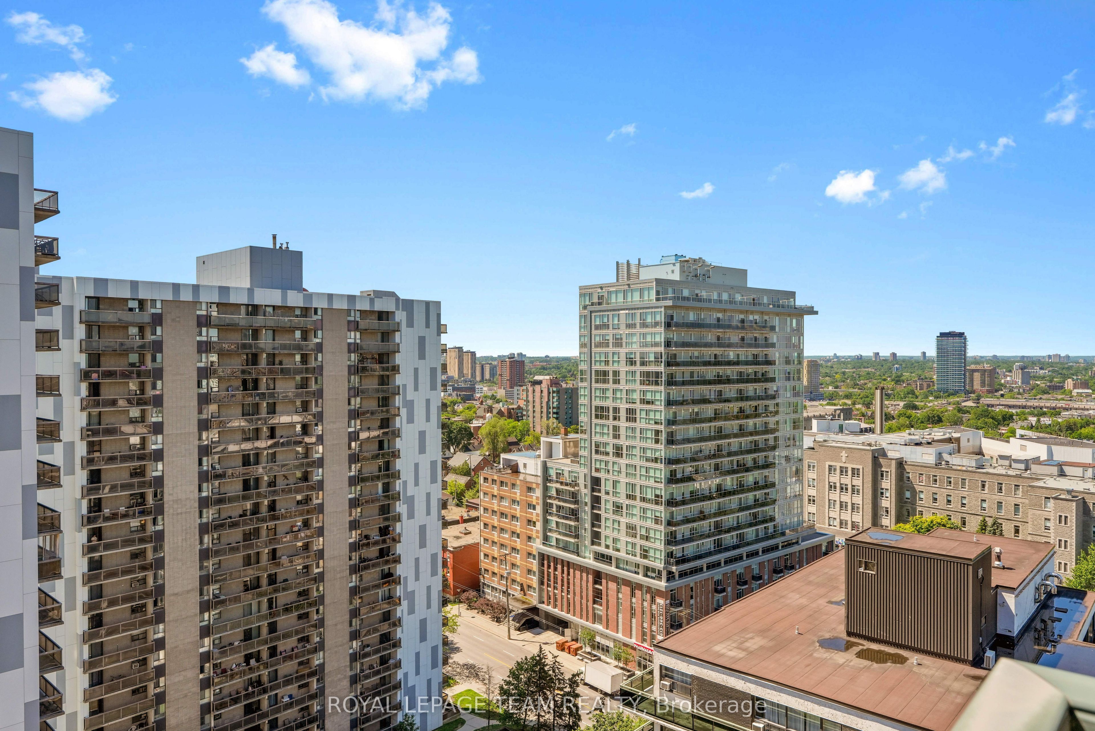 570 Laurier Avenue W 1905, Ottawa Centre, ON K1R 1C8 photo 5