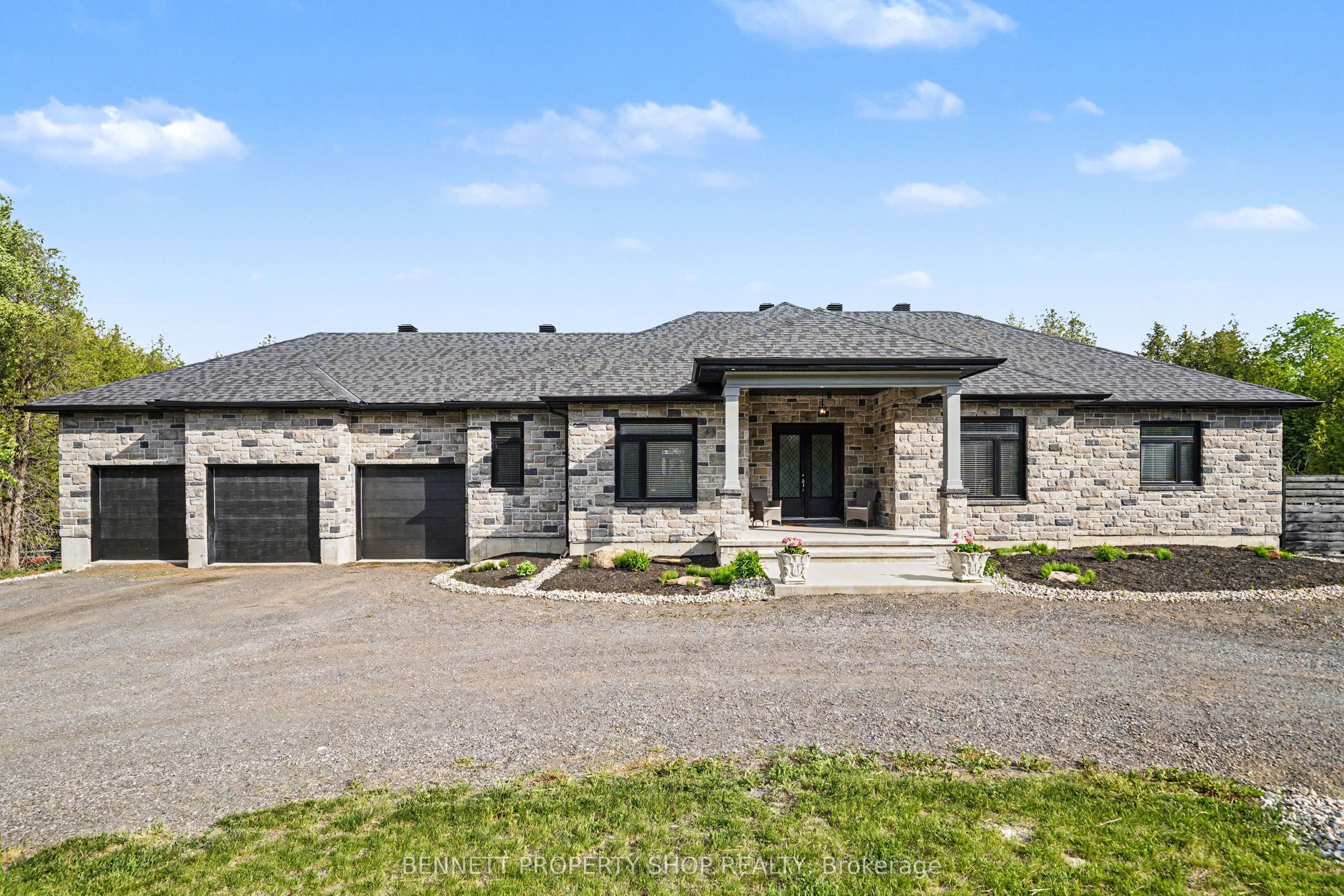 6264 Nick Adams Road, Greely - Metcalfe - Osgoode - Vernon and Area, ON K4P 1H2 photo 2