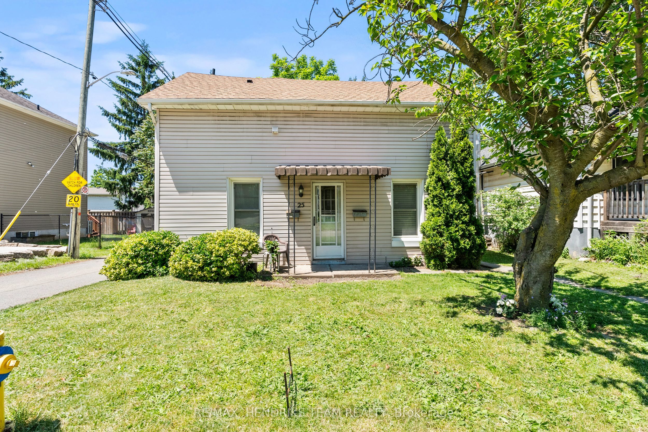 25 Bessey Street, St. Catharines, ON L2T 1L9 photo 3