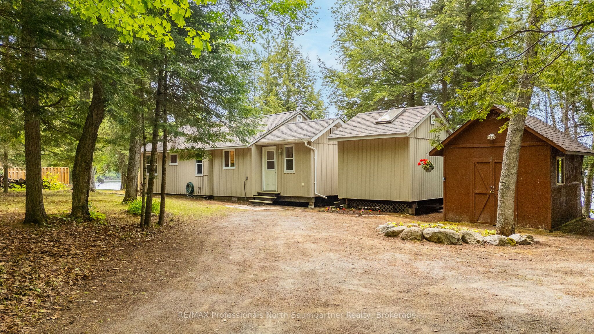 1053 Porter Road, Dysart et al, ON K0M 1S0 photo 4