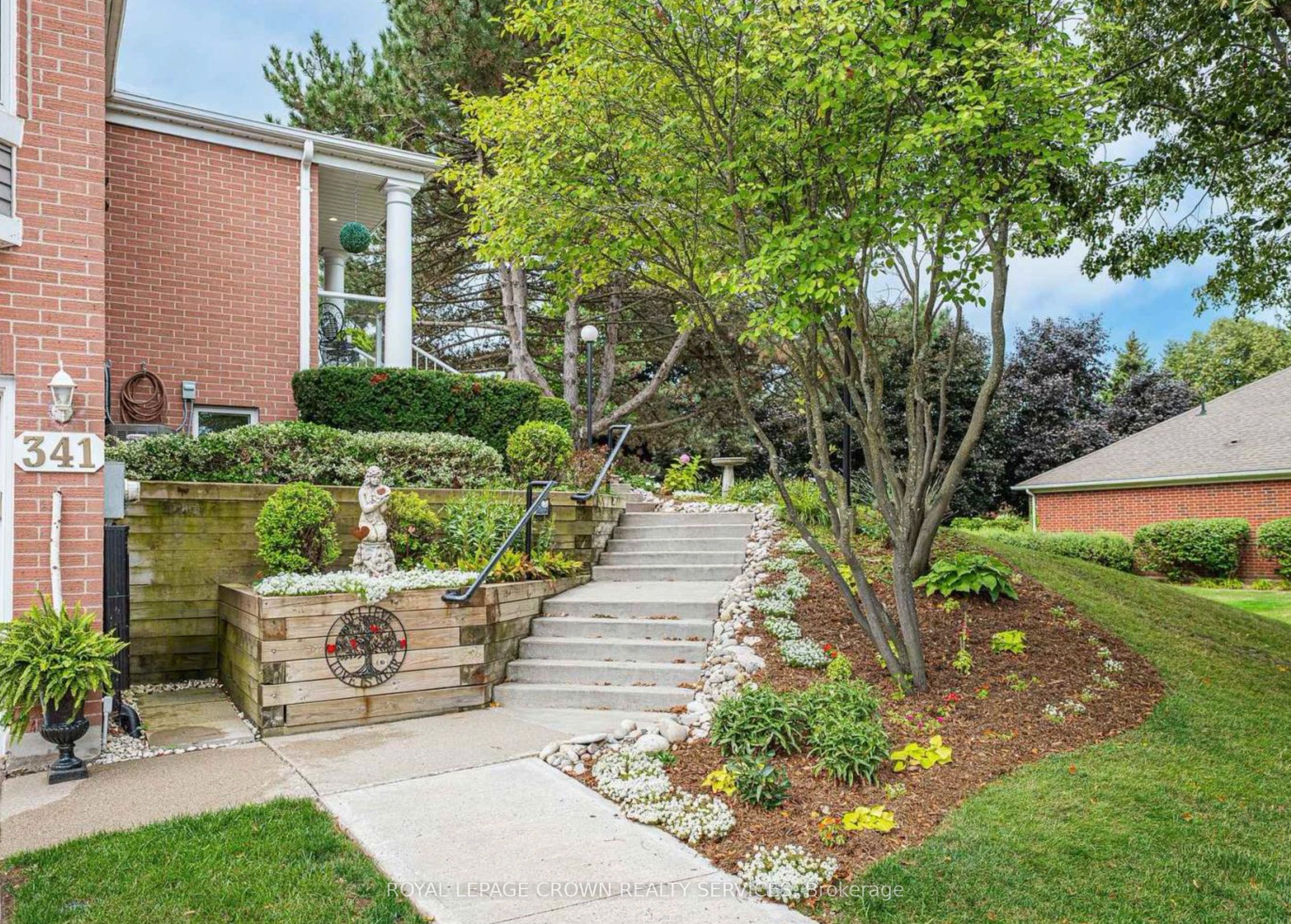 341 George Street N 4, Cambridge, ON N1S 4X7 photo 3