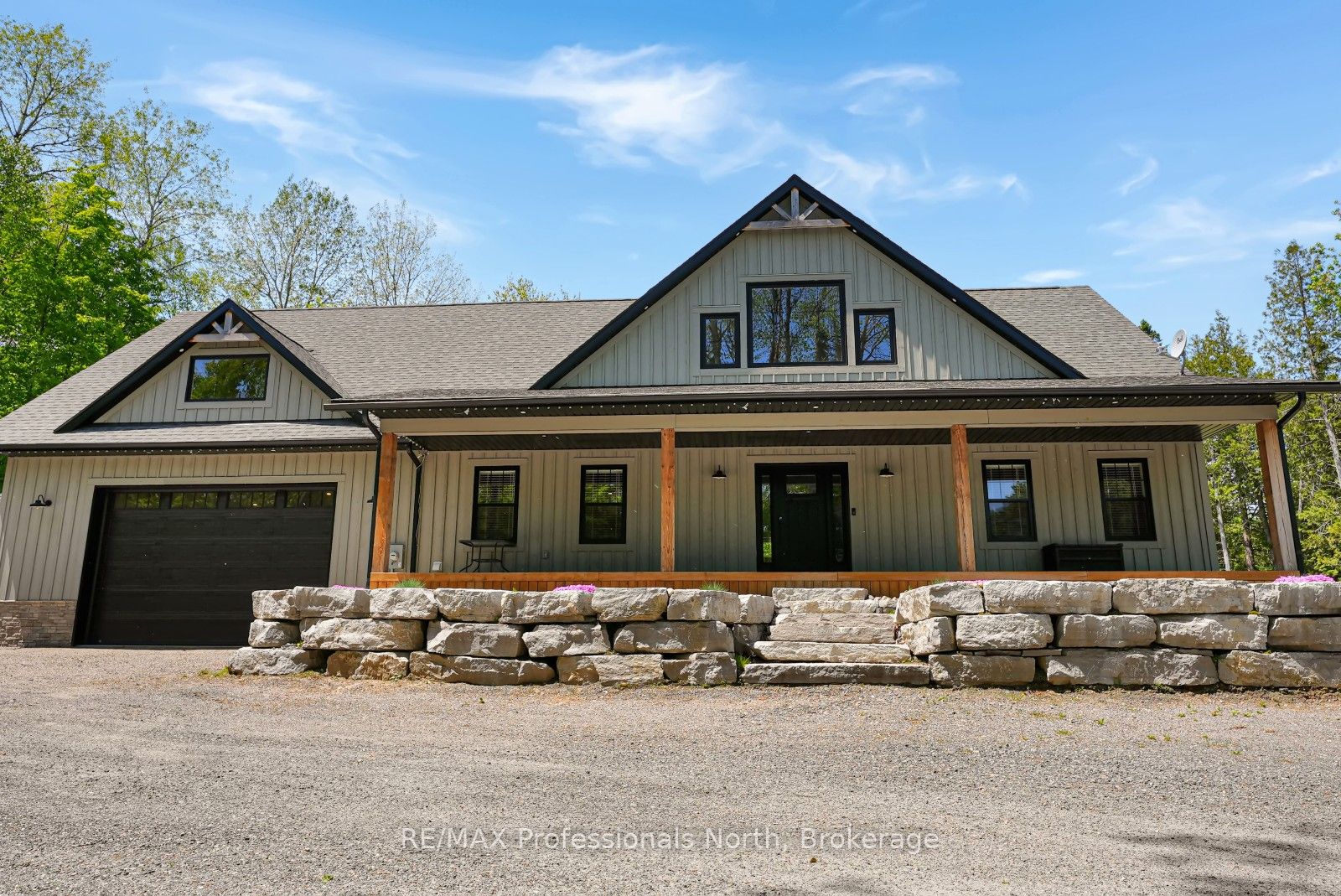 1677 Hospitality Road, Minden Hills, ON K0M 2K0 photo 2