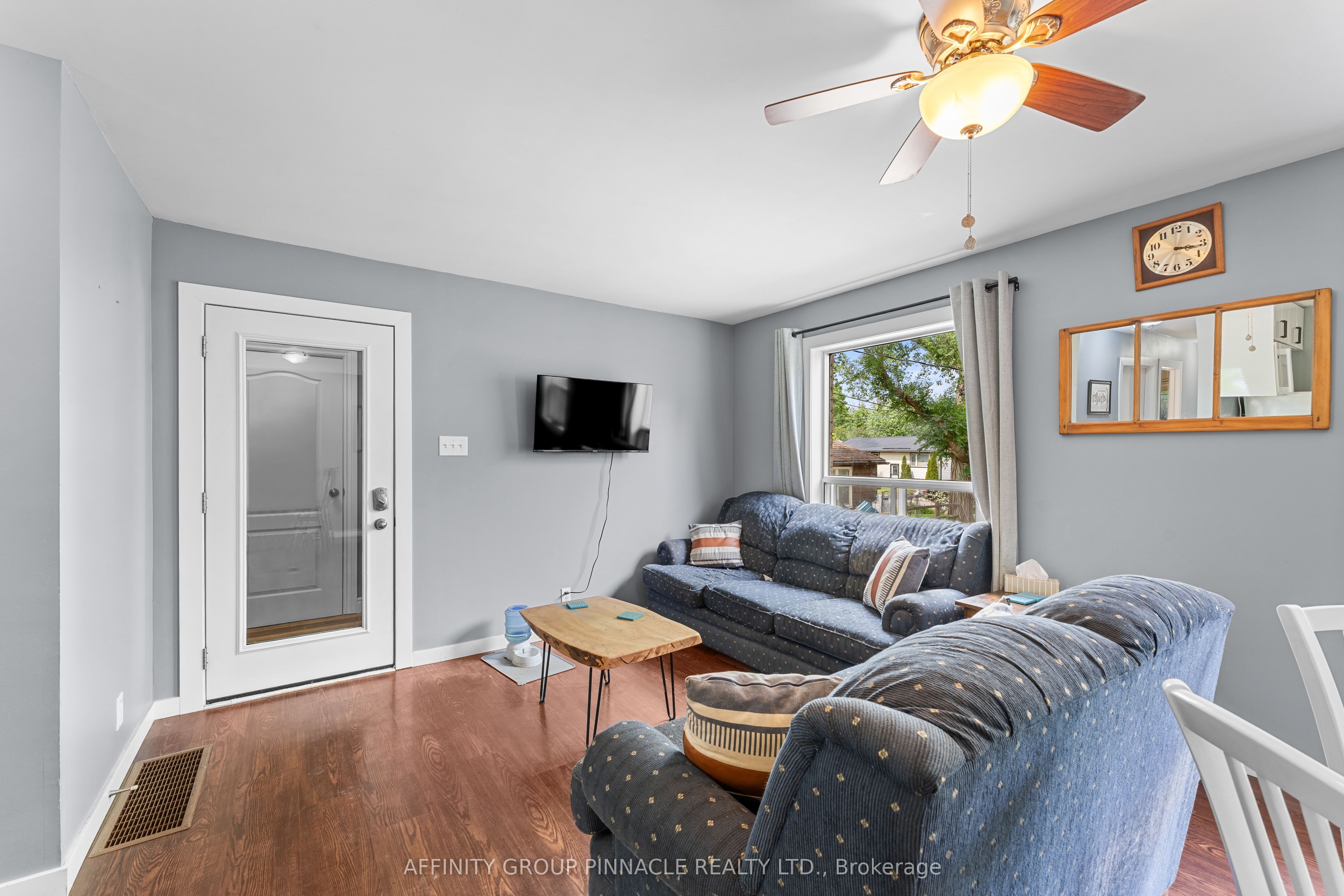21 Alma Street N, Kawartha Lakes, ON K0L 2W0 photo 5
