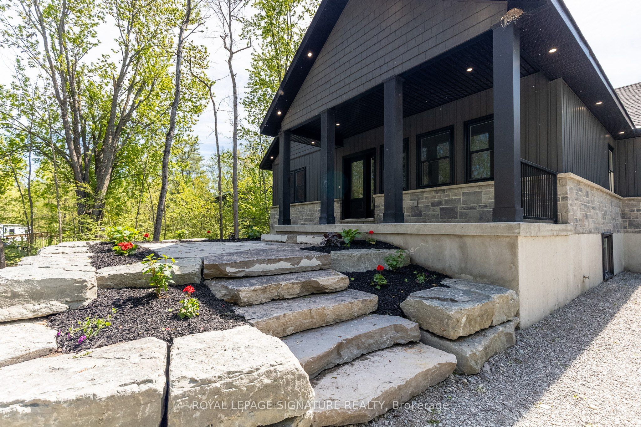 35 Young Street, Kawartha Lakes, ON L0K 1W0 photo 4
