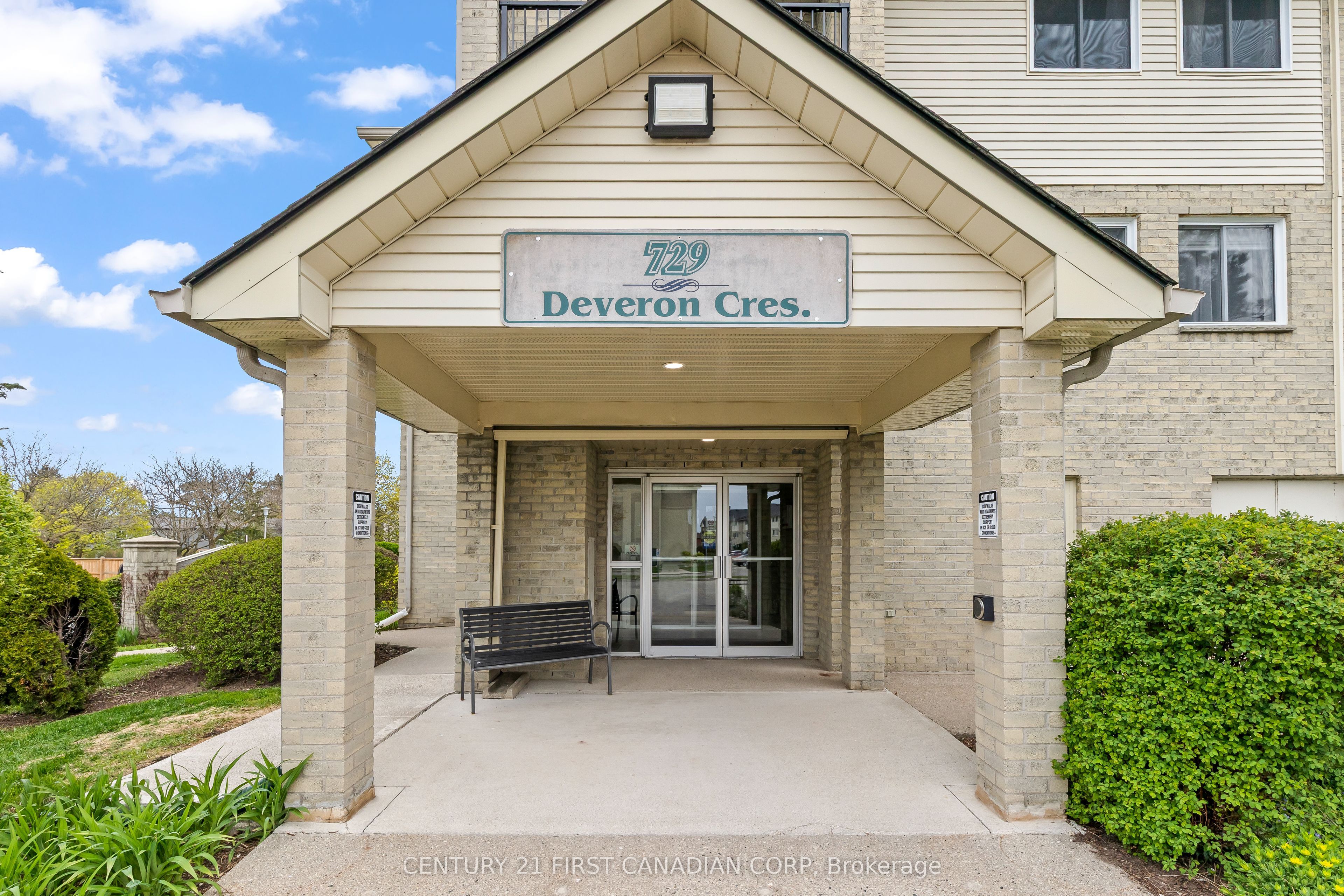 729 Deveron Crescent 109, London South, ON N5Z 4X5 photo 2