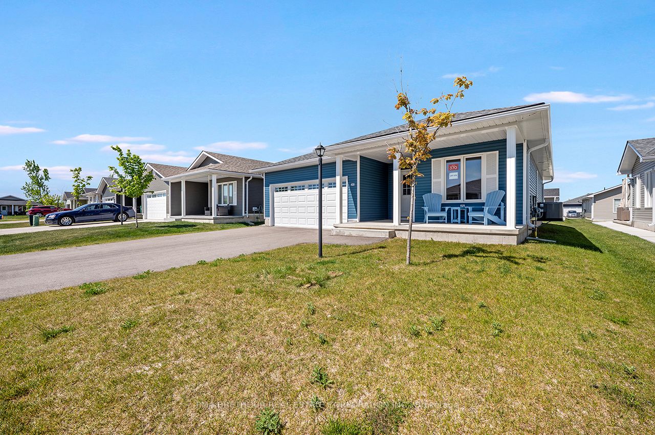 242 Lake Breeze Drive, Ashfield-Colborne-Wawanosh, ON N7A 0C6 photo 2