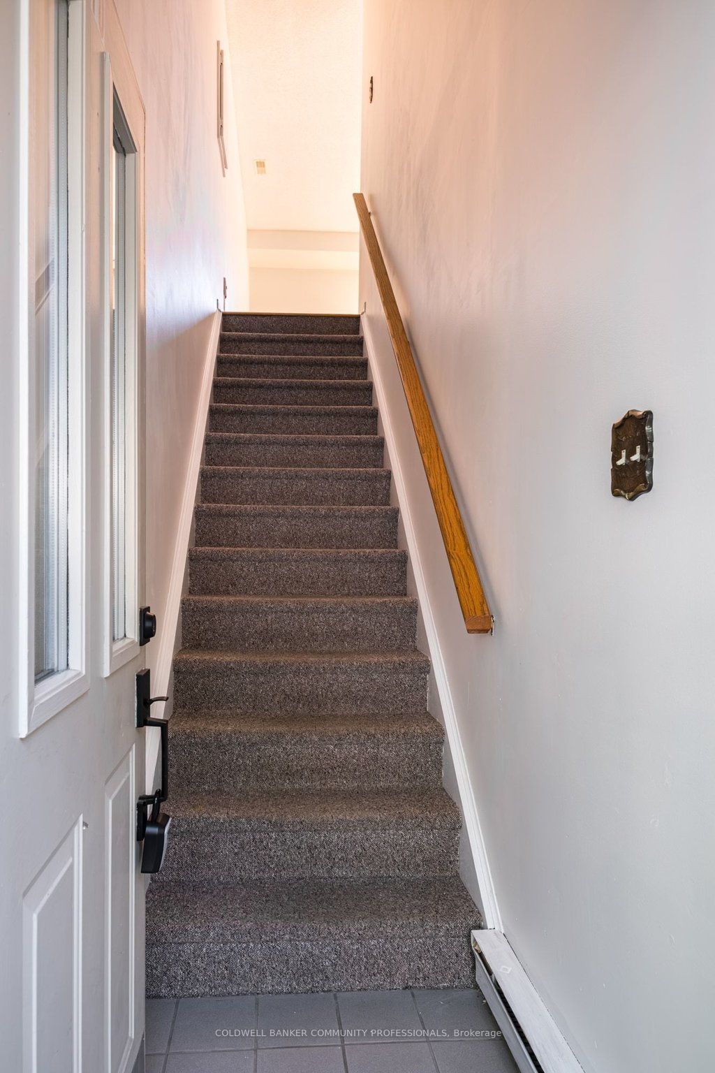266 Limeridge Road E 10, Hamilton, ON L9A 2S7 photo 5