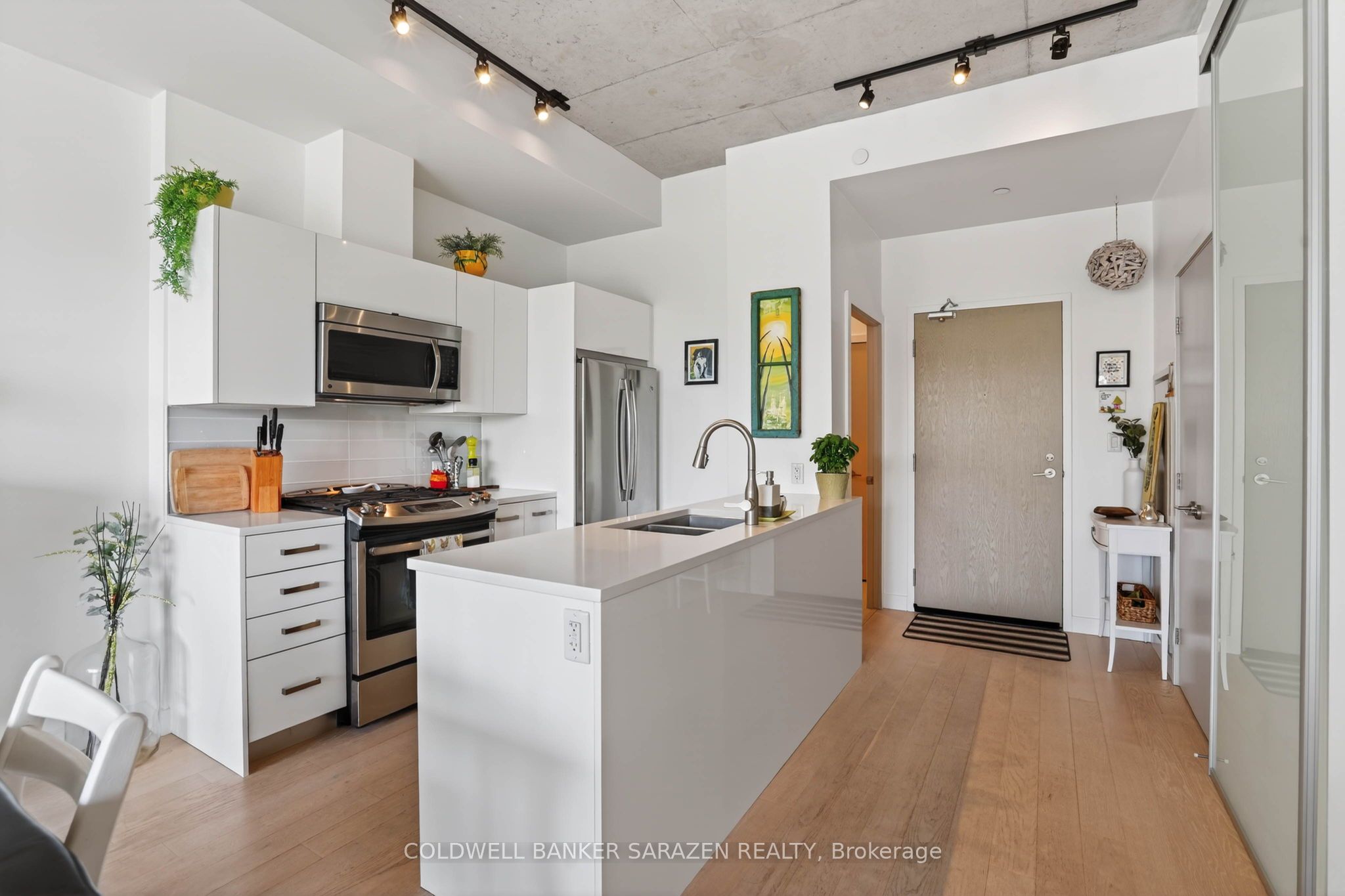 224 LYON Street 407, Ottawa Centre, ON K1R 0C1 photo 3