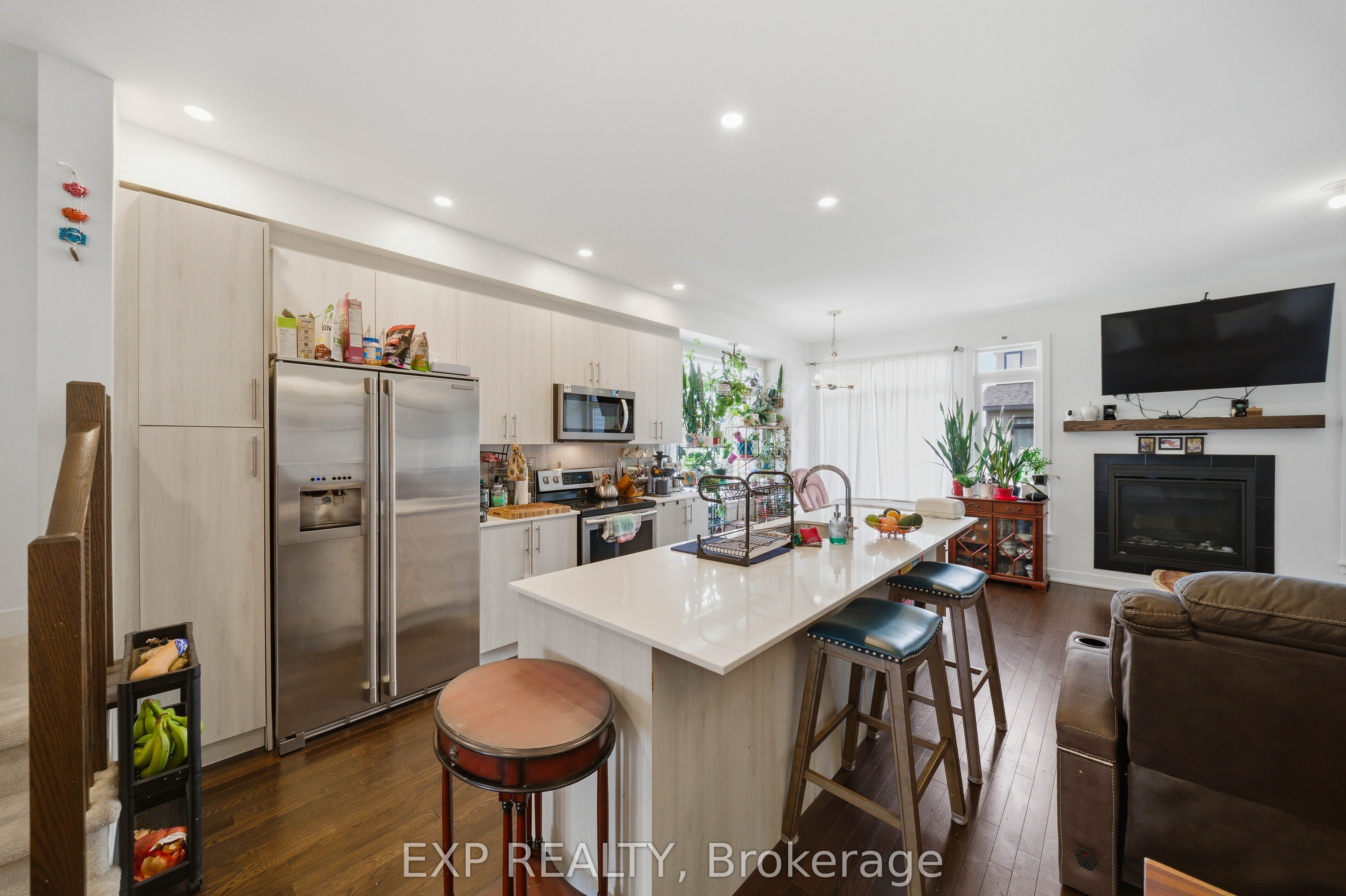 51 Robusta Lane, Barrhaven, ON K2J 6Y7 photo 4