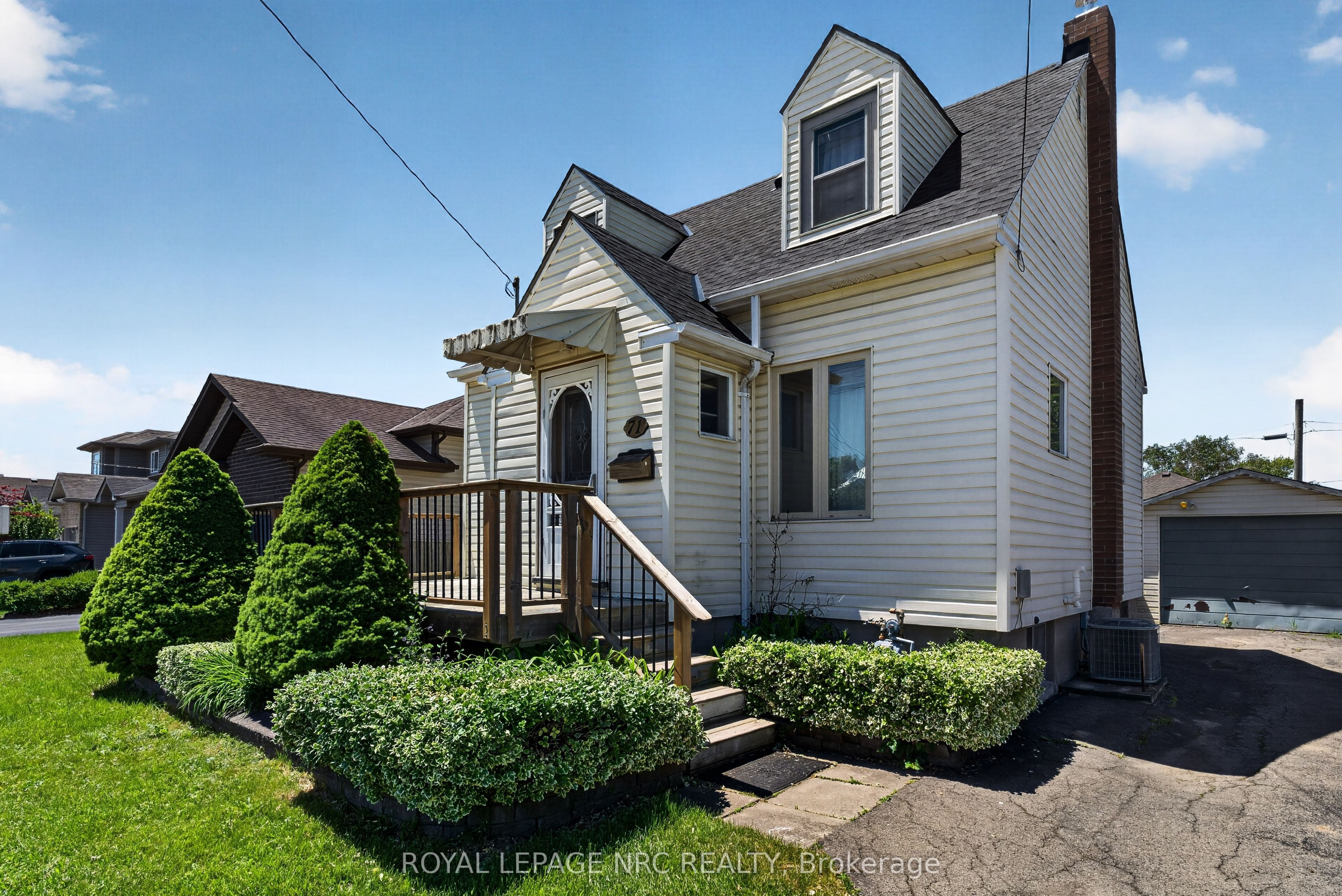71 Scholfield Avenue S, Welland, ON L3B 1N4 photo 3