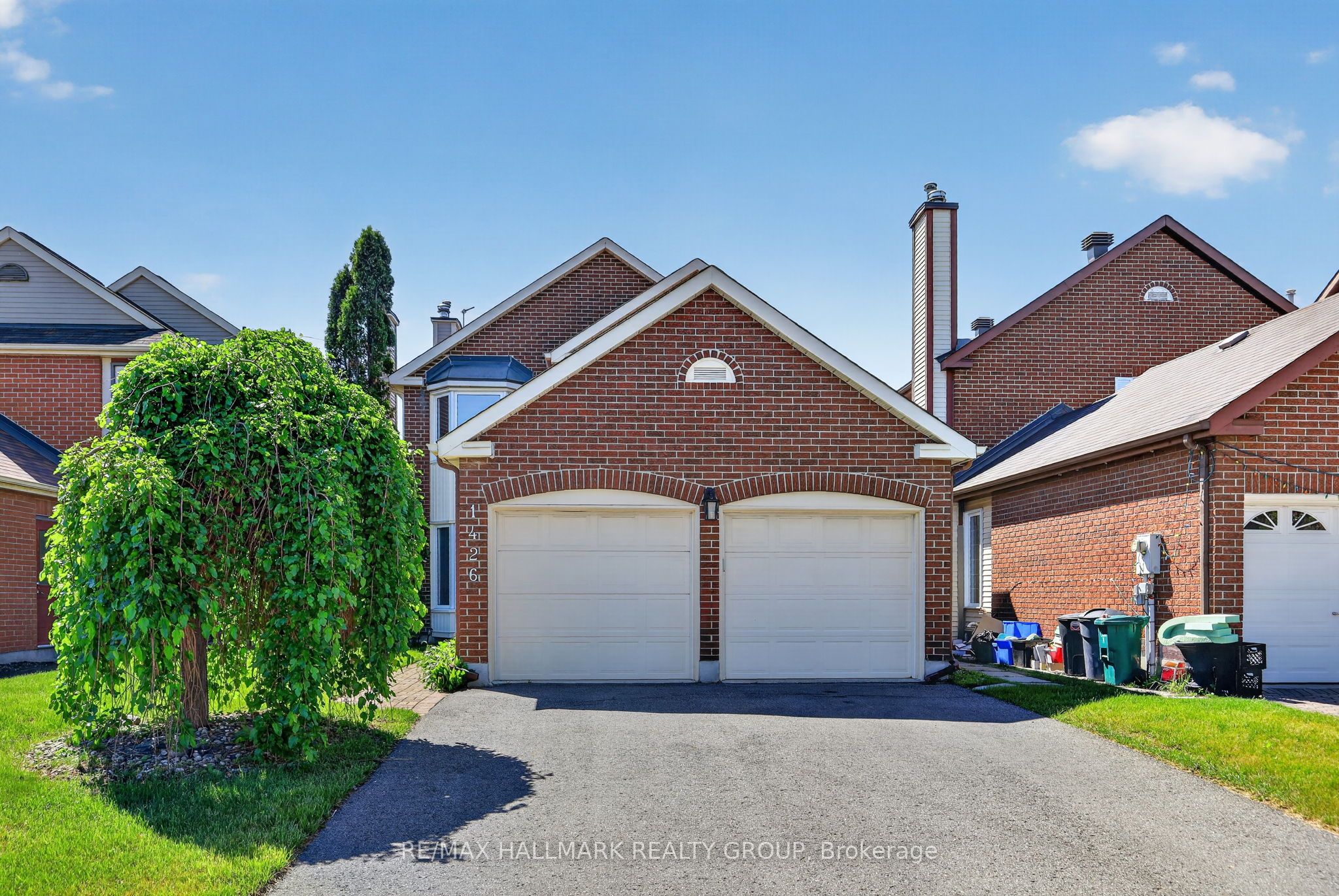 1426 Progress Place, Cyrville - Carson Grove - Pineview, ON K1B 5M3 photo 2