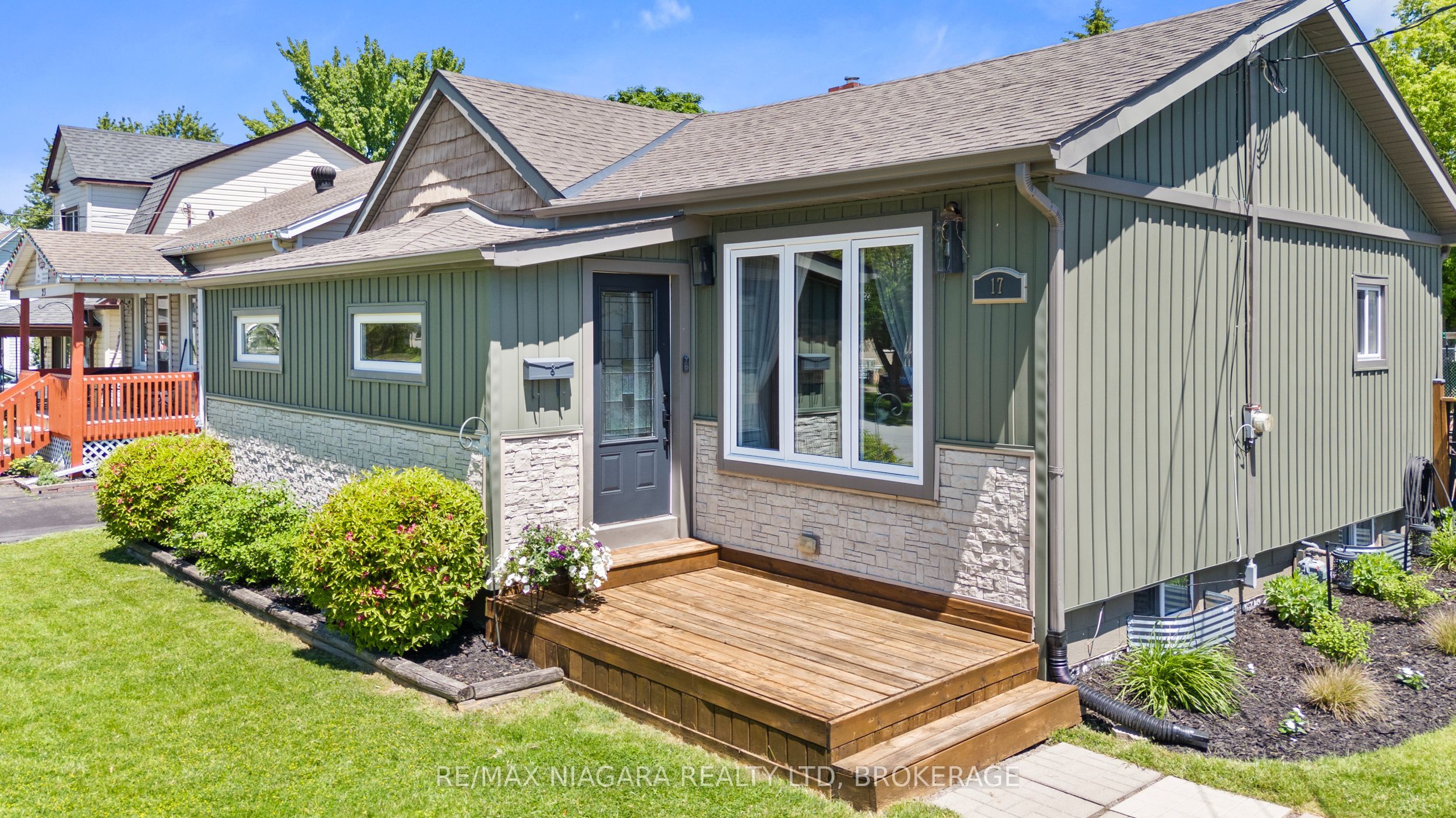17 HUMBOLDT Parkway, Port Colborne, ON L3K 2H1 photo 2
