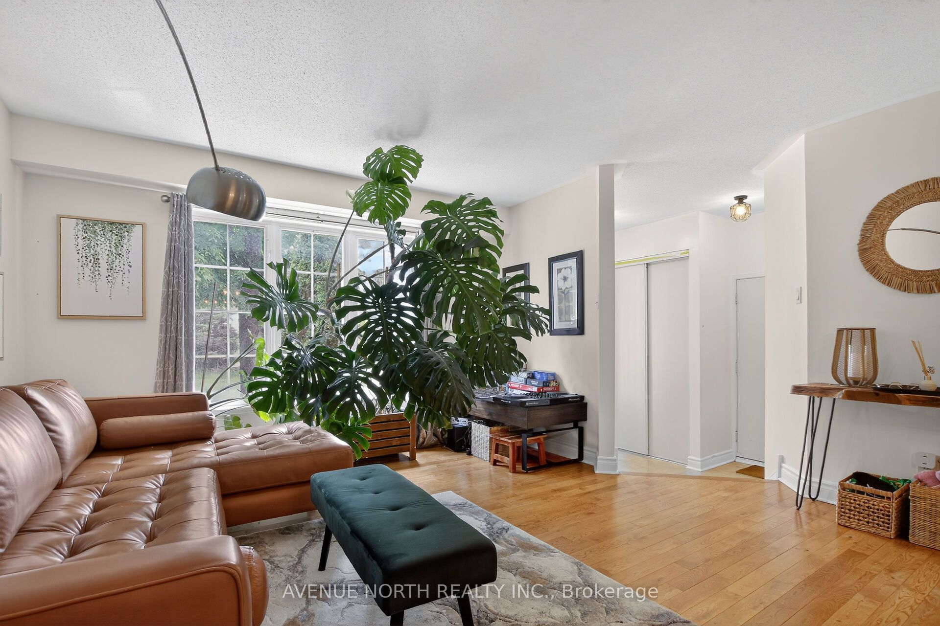18 Castlemore Street, Barrhaven, ON K2G 6N5 photo 5