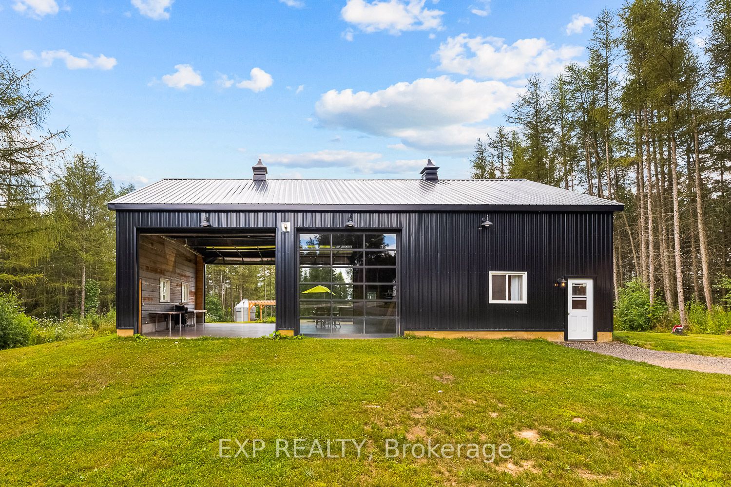9307 9 Side Road, Erin, ON N0B 1T0 photo 2