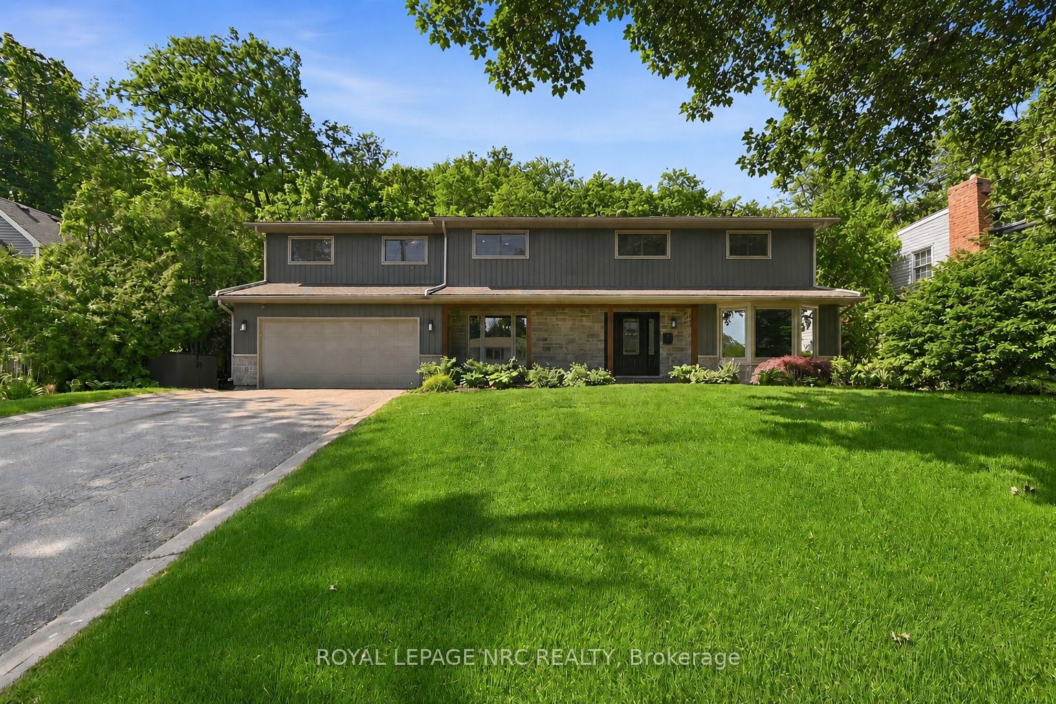 94 Dorchester Drive, Grimsby, ON L3M 1A8 photo 2