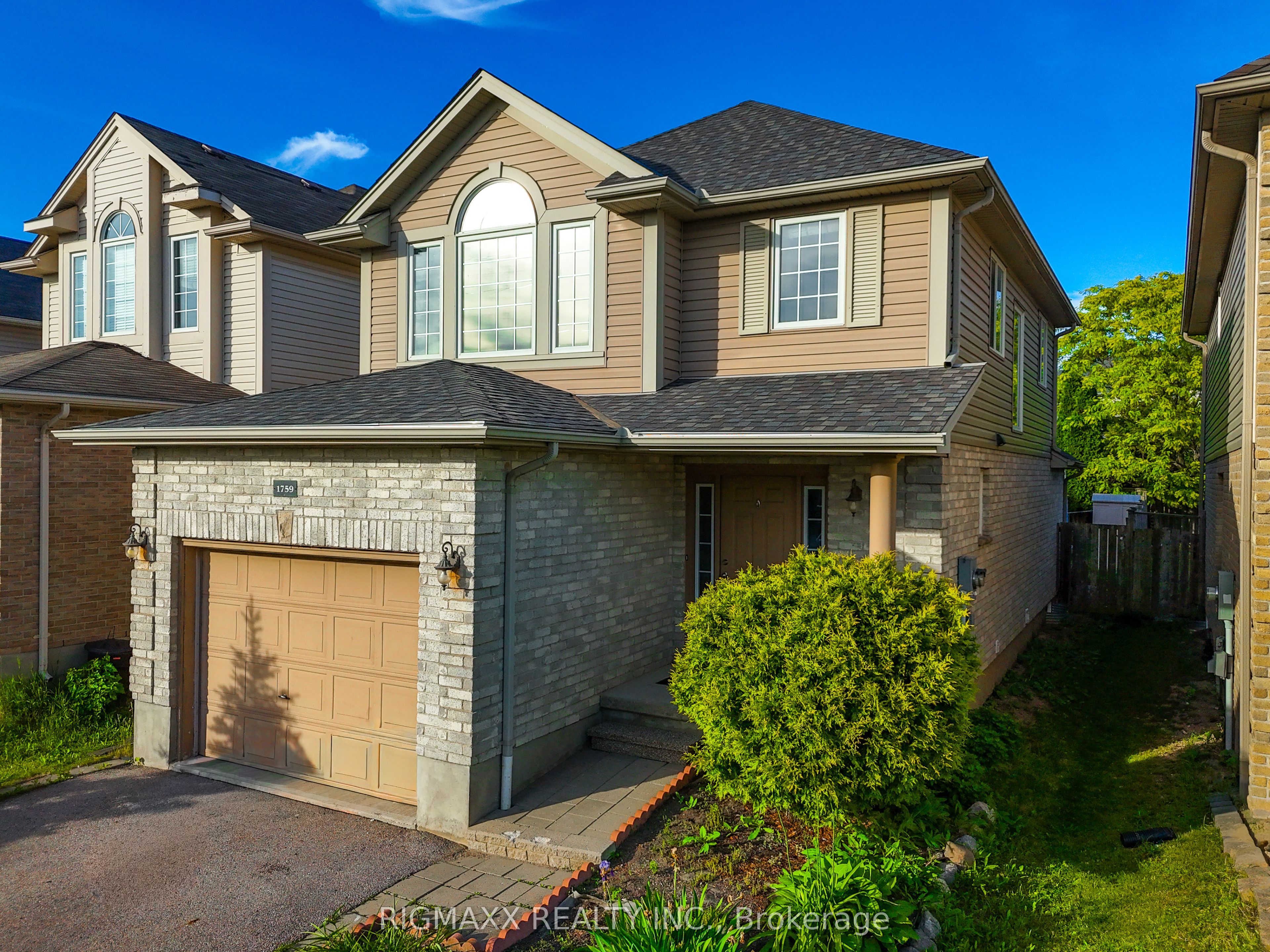 1759 Mickleborough Drive, London North, ON N6G 5R4 photo 3