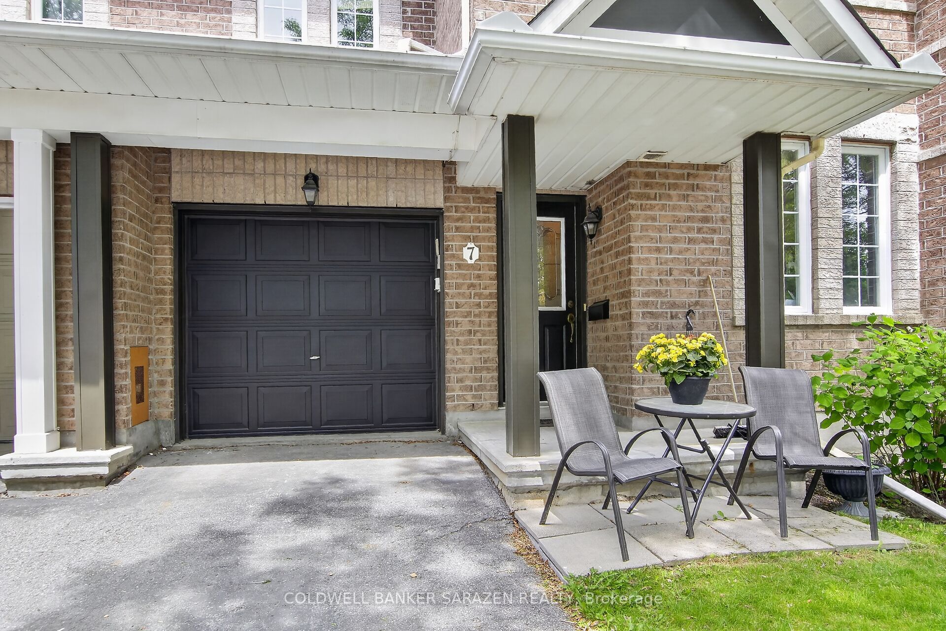 7 Barnstone Drive, Barrhaven, ON K2G 6X2 photo 3