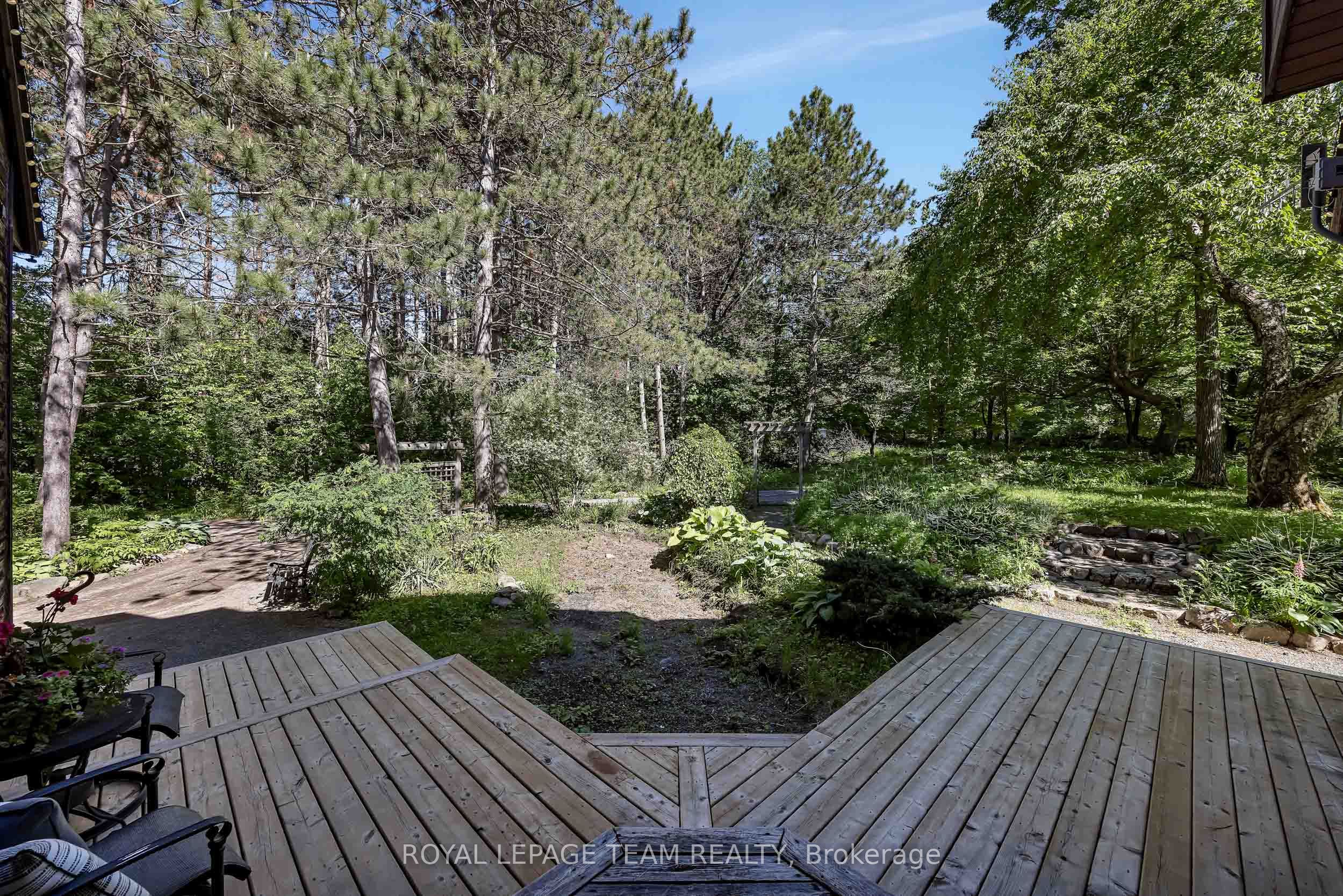 104 Sol Lane, Carp - Dunrobin - Huntley - Fitzroy and Area, ON K0A 3M0 photo 5