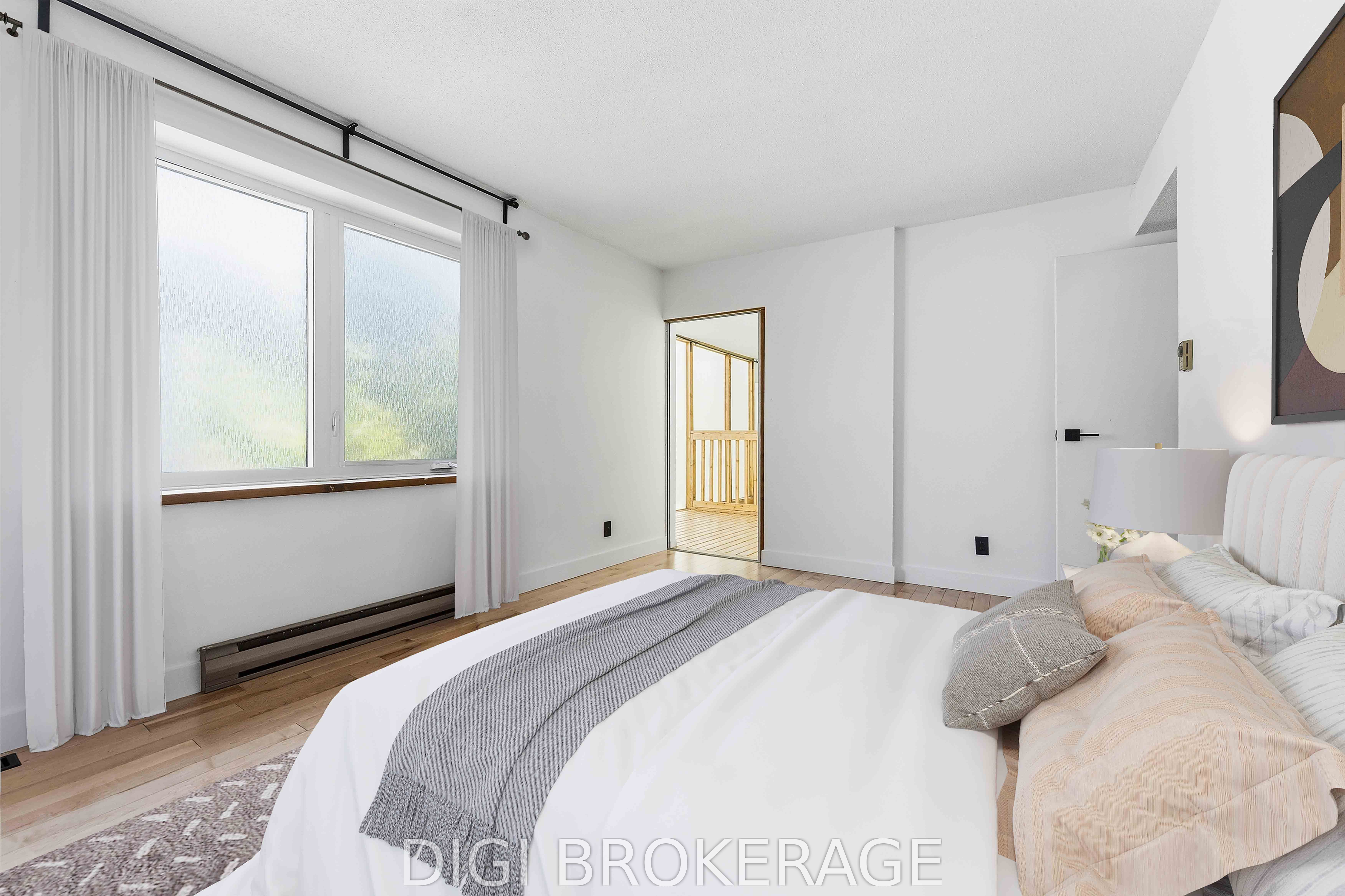 332 Iona Street, Westboro - Hampton Park, ON K1Z 8R2 photo 4